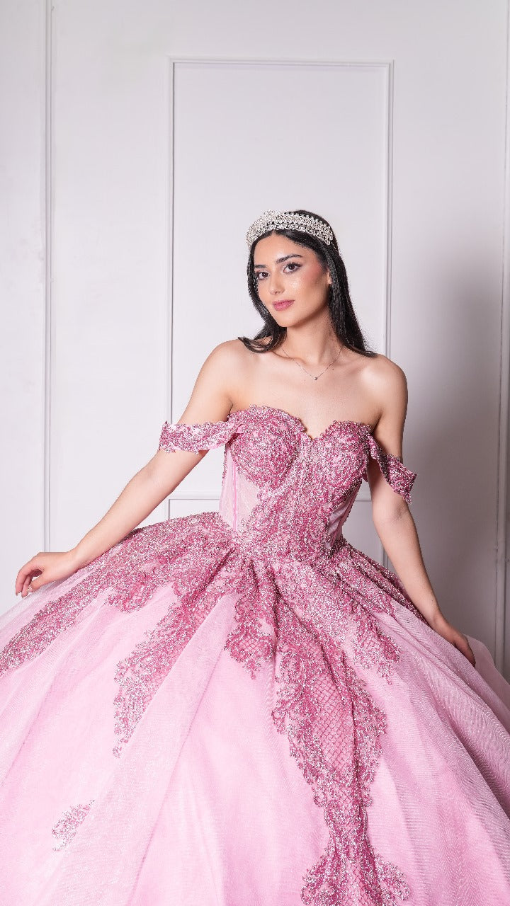 Vestido de XV años Rosa Pastel de Glitter y Mangas Campesinas