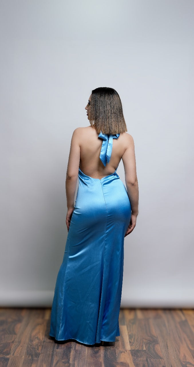 Vestido Azul Cielo Cuello Halter Cruzado