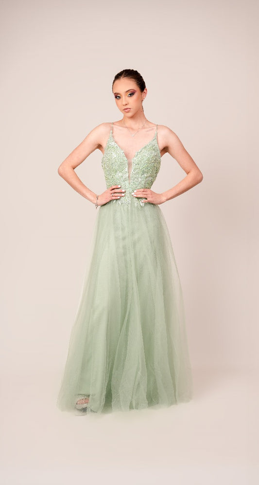 Vestido Verde Sage Corte Princesa De Velo Y Estampado En Abdomen