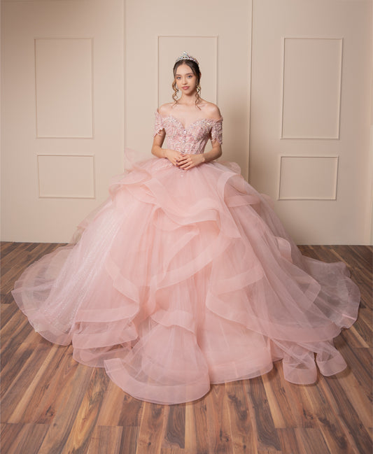 Vestido de XV Años Rosa Pastel Olanes en Falda Mangas y Bordado