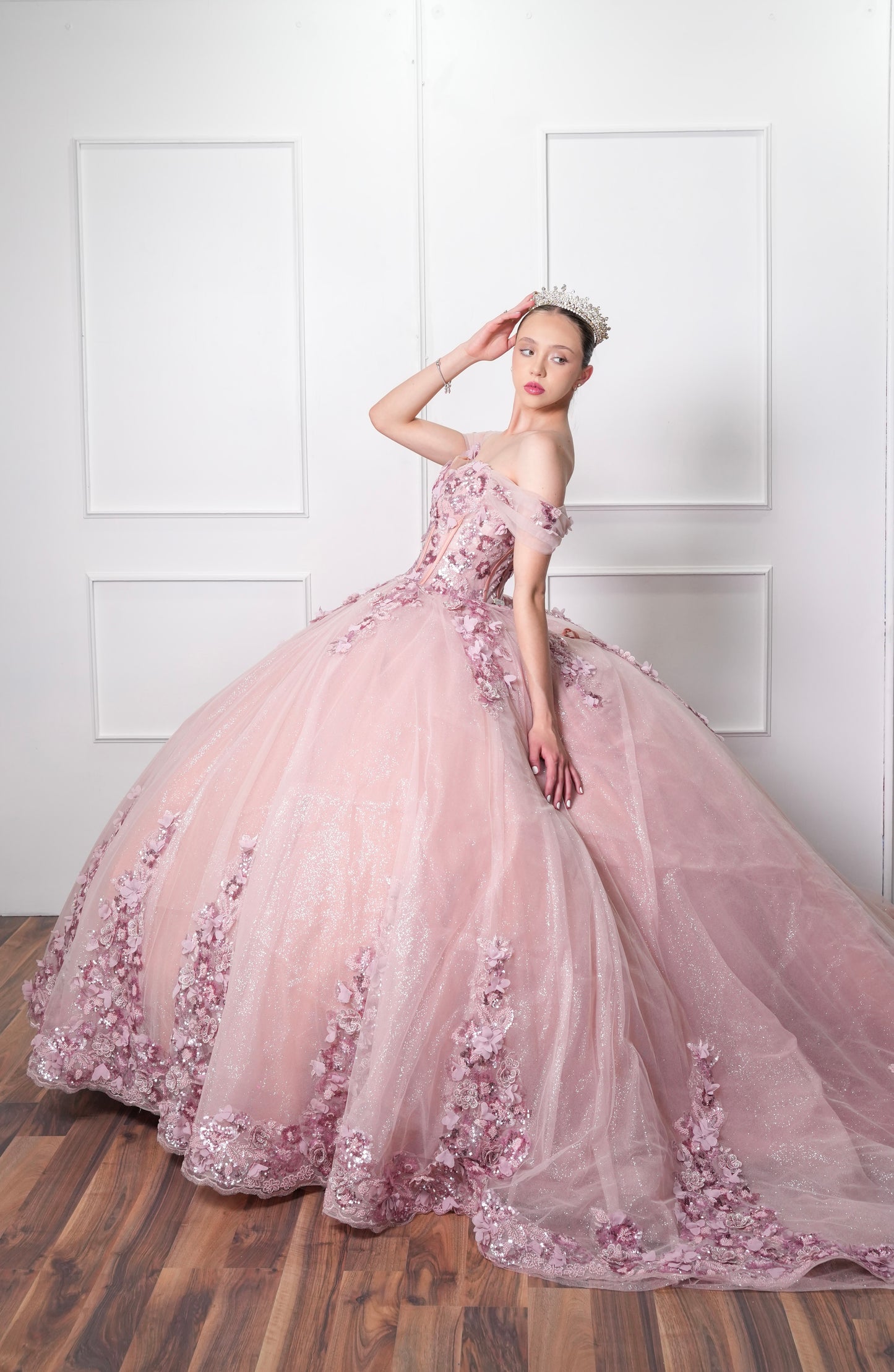 Vestido de XV Años Rosa Blush Mangas Caidas