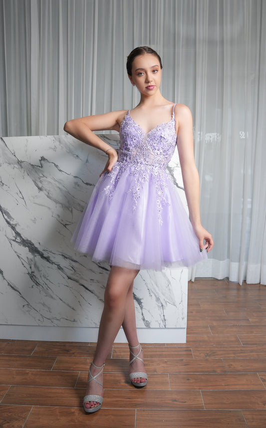 Vestido XV Años  Lila Encaje Bordado Corto