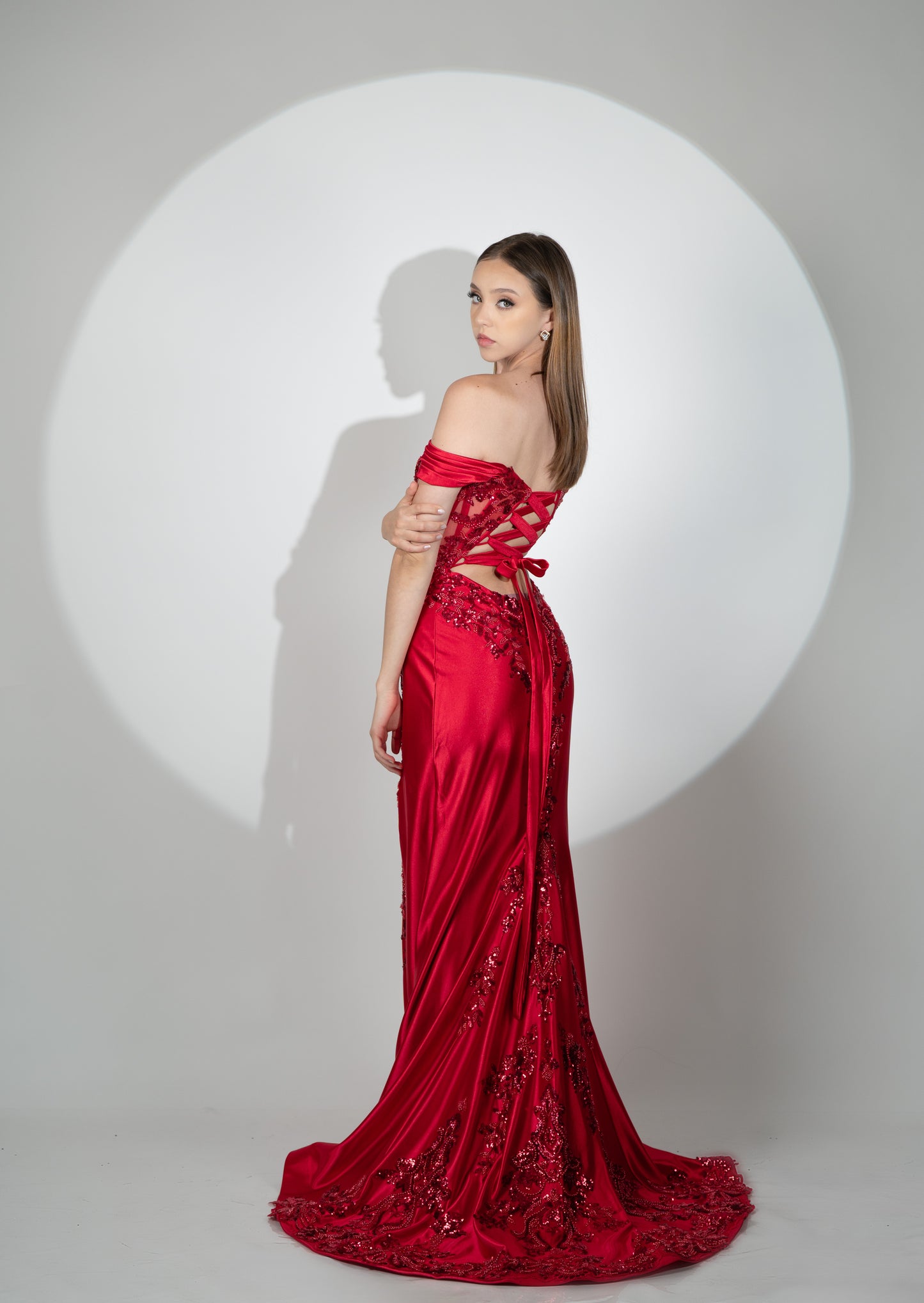 Vestido Rojo Manga Caida Diseño En Corset