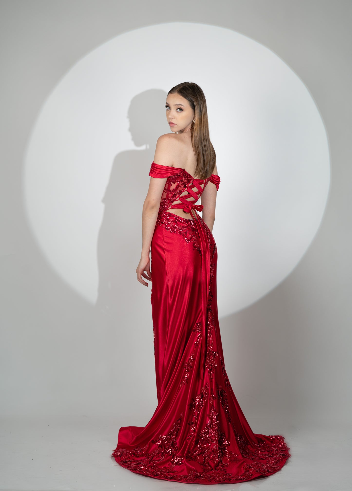 Vestido Rojo Manga Caida Diseño En Corset