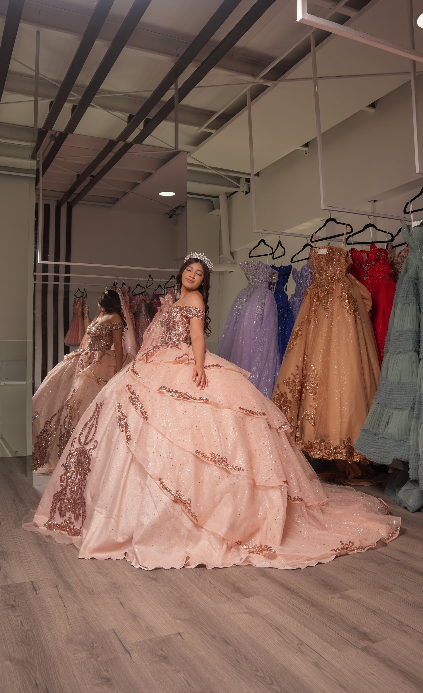 Vestido de XV Años Dorado Lentejuela Olanes