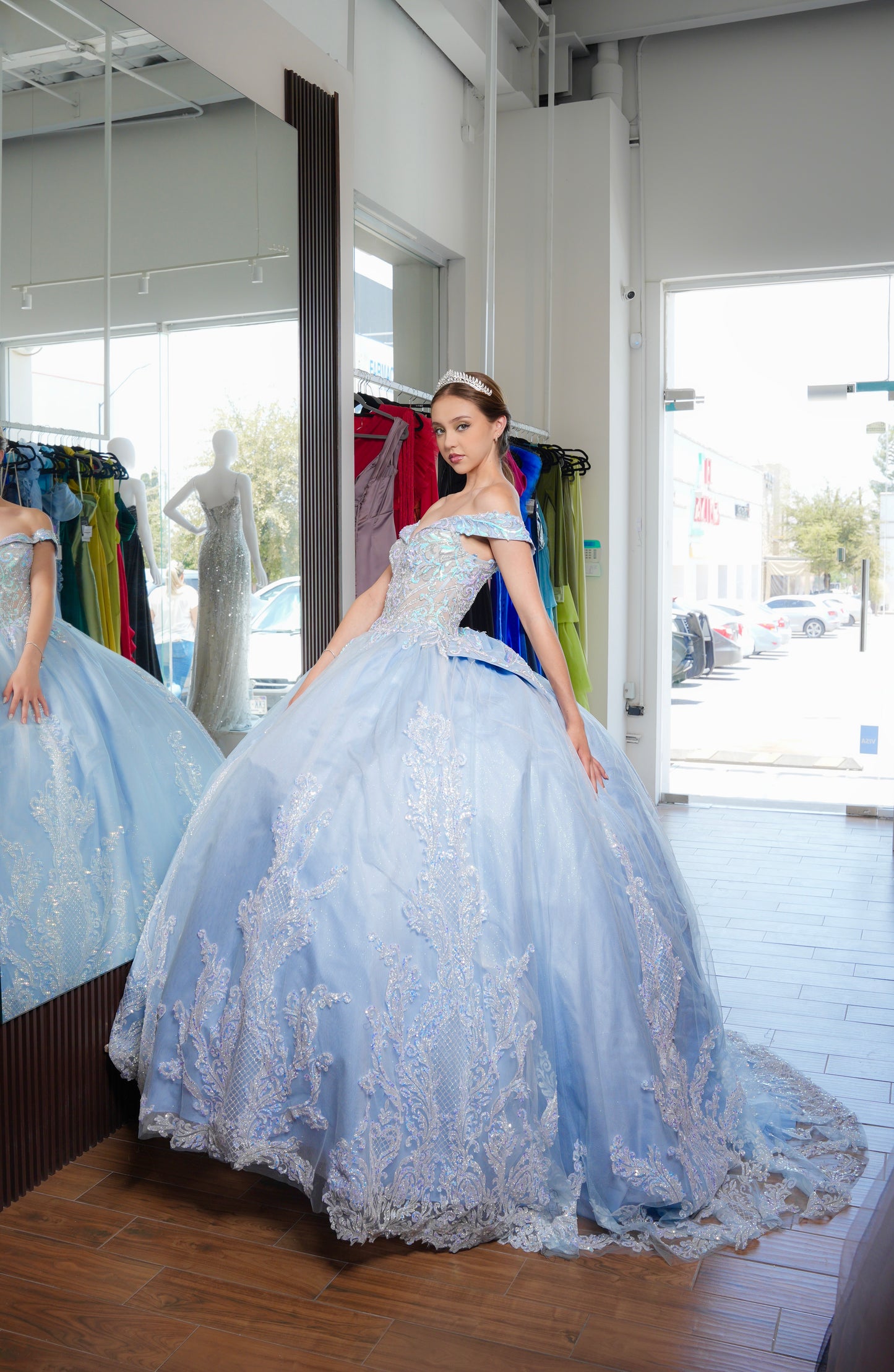 Vestido de XV Años Azul Cielo Glitter Tornasol con Moño