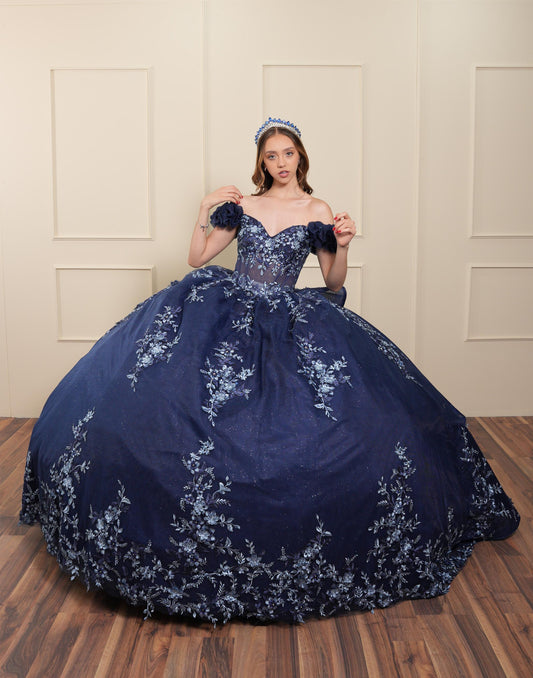 Vestido de XV Años Azul Marino Bordado Mangas Caídas Corrugadas (Renta)