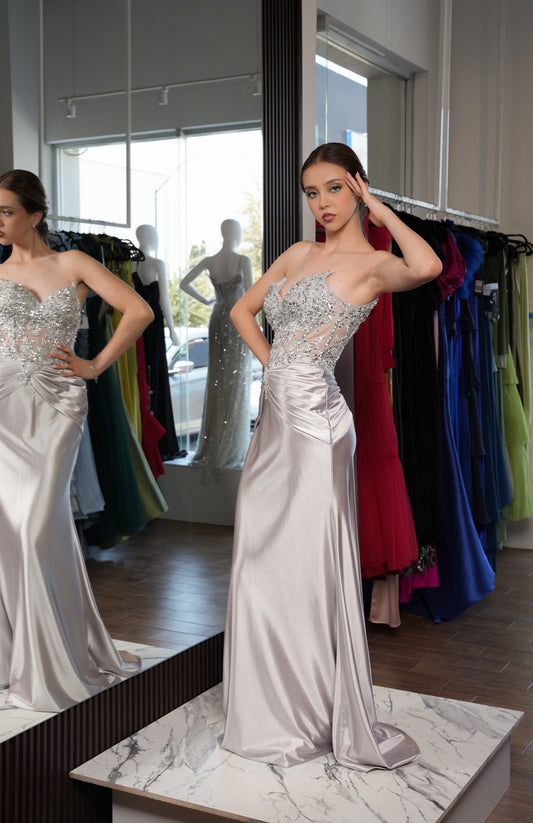 Vestido Plateado Satin Con Detalles En Corset
