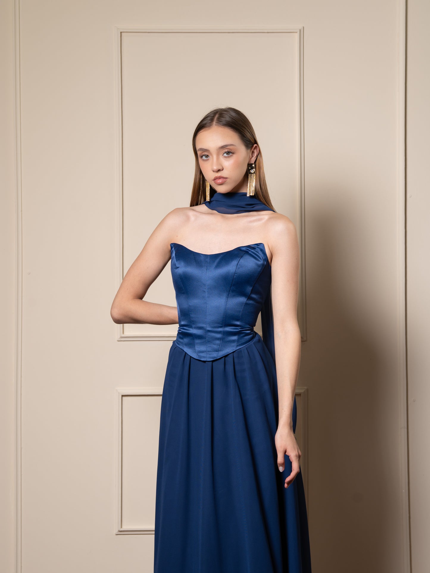 Vestido Azul Marino Straple Corset Con Olan