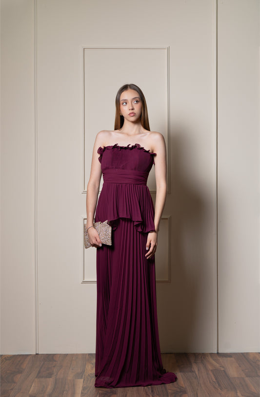 Vestido Vino Straple Tablones En Falda