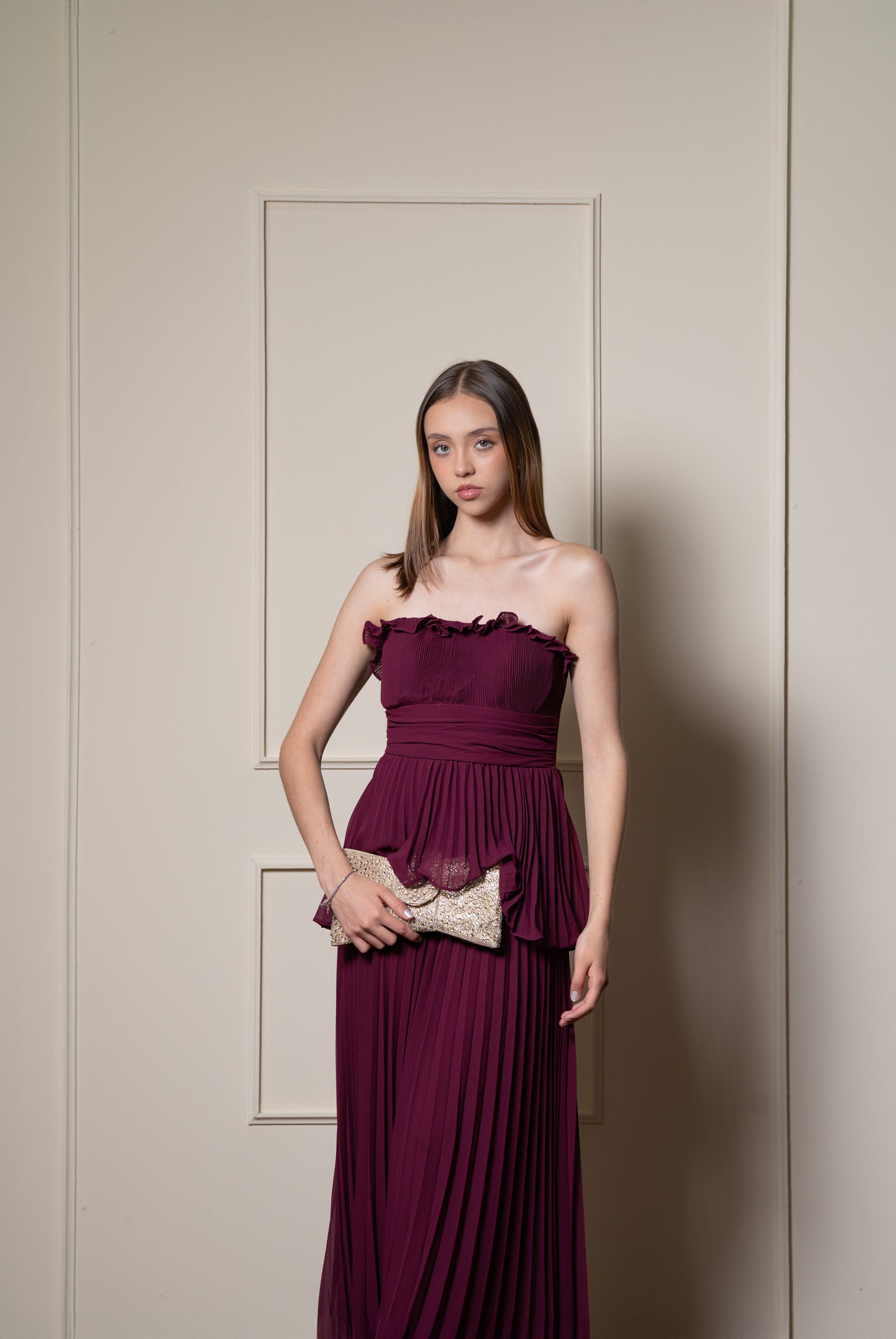 Vestido Vino Straple Tablones En Falda