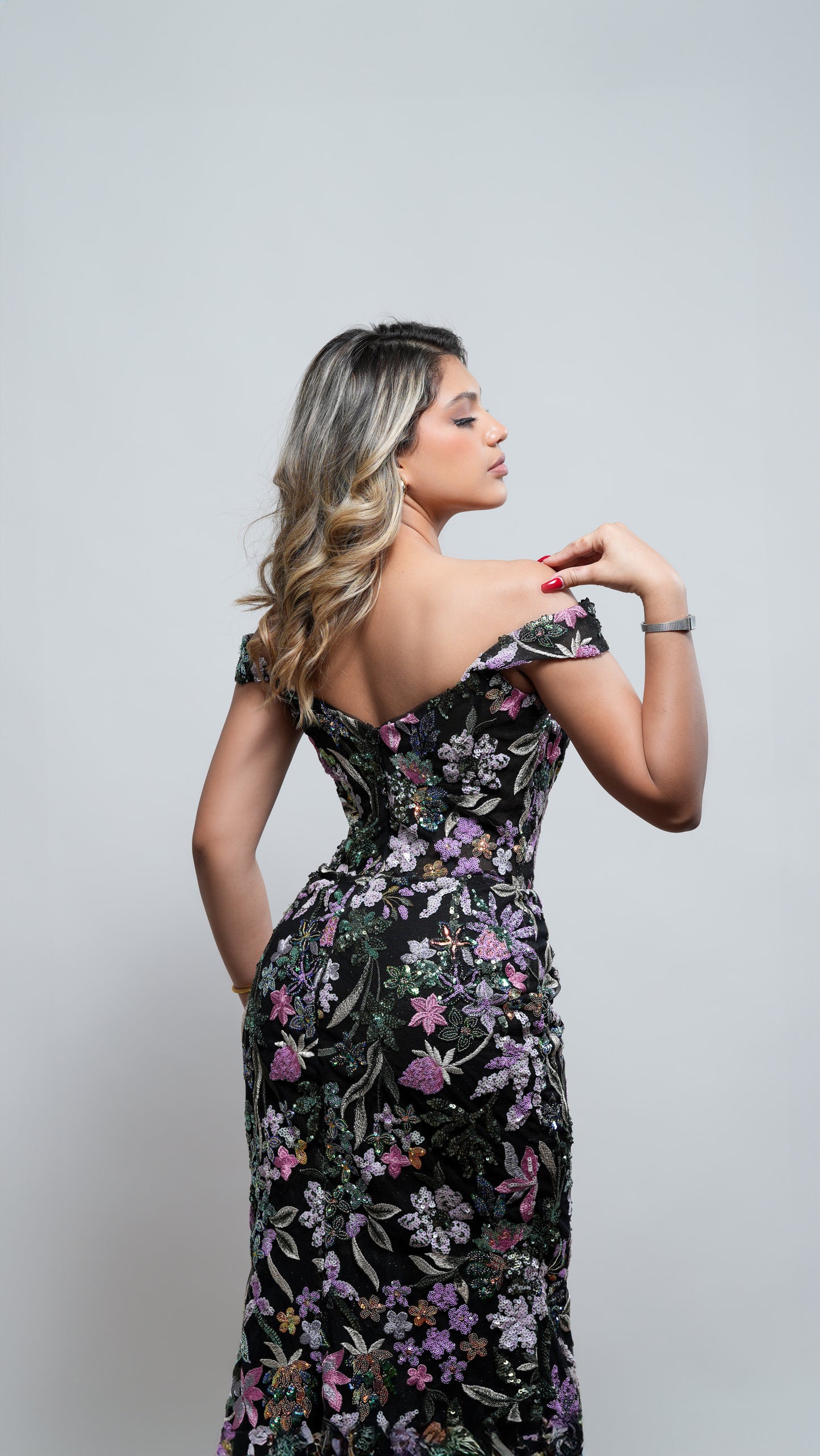 Vestido Floreado Corte Sirena