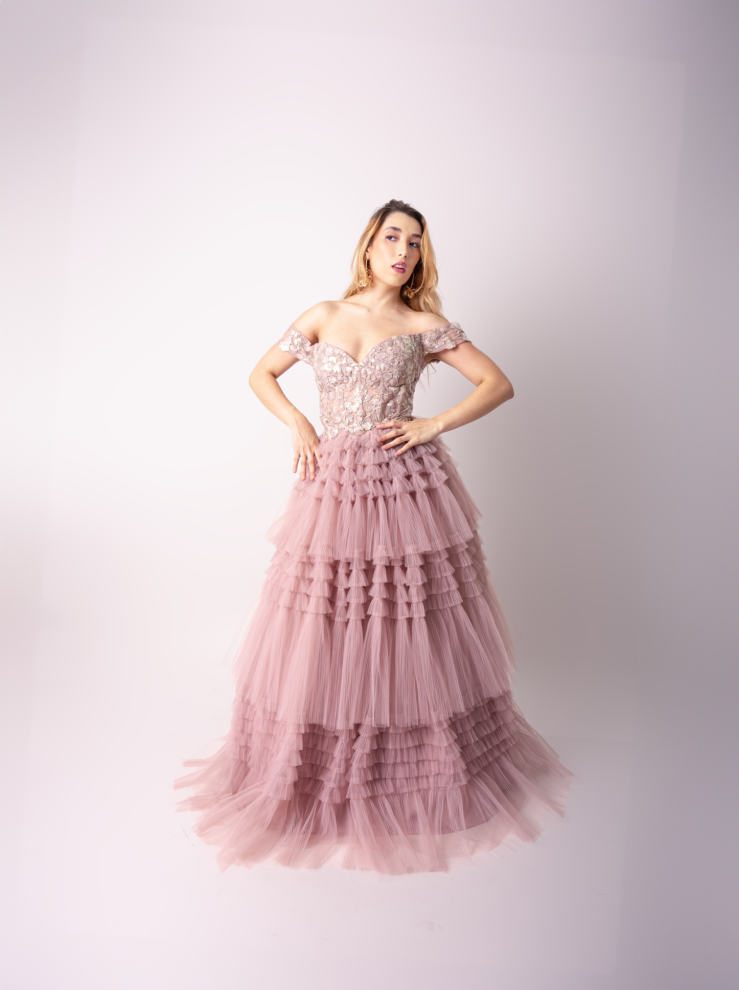 Vestido Pedreria En Corset Mangas Caidas Ampon