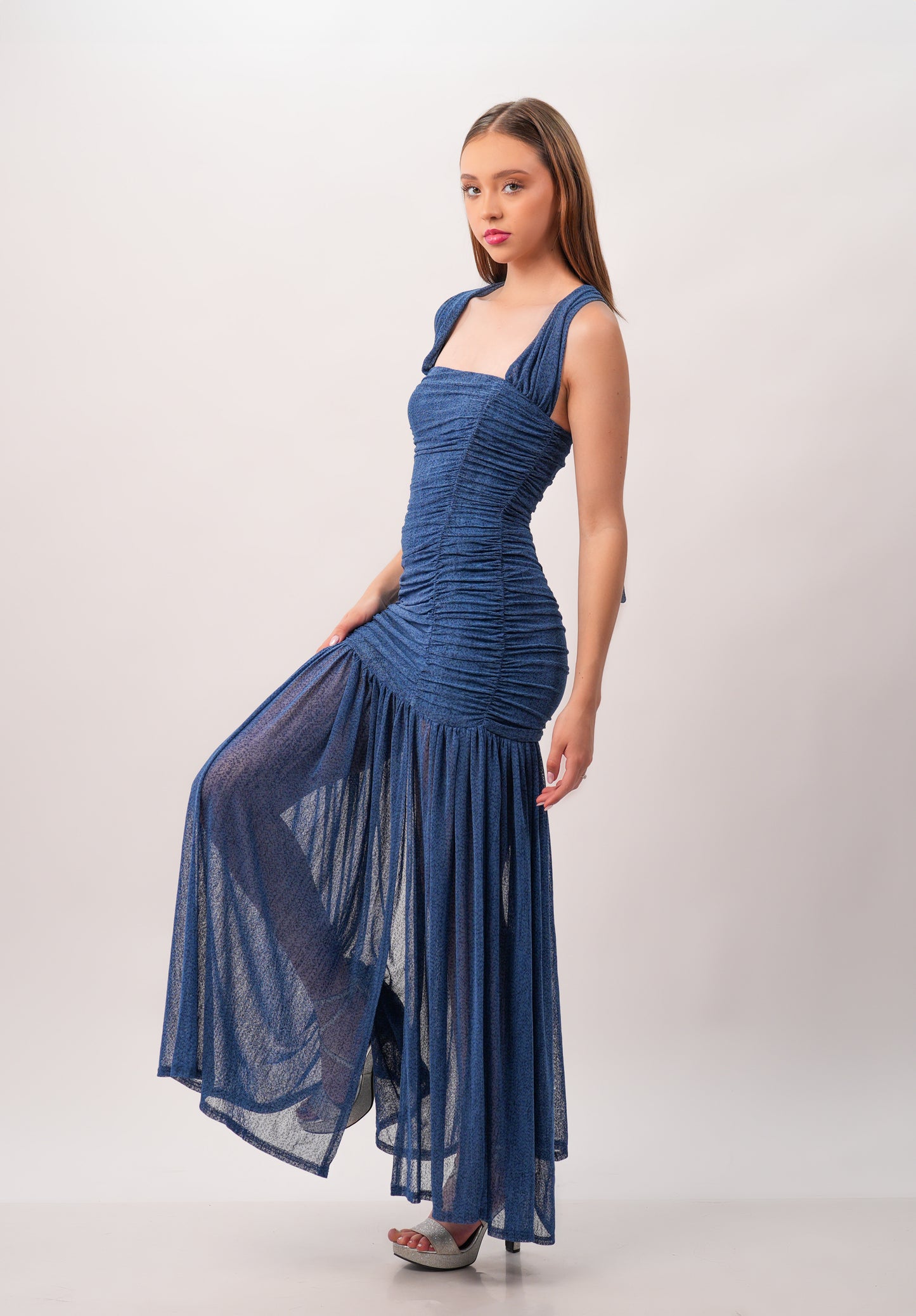 Vestido Azul Oscuro Corrugado Falda Lisa