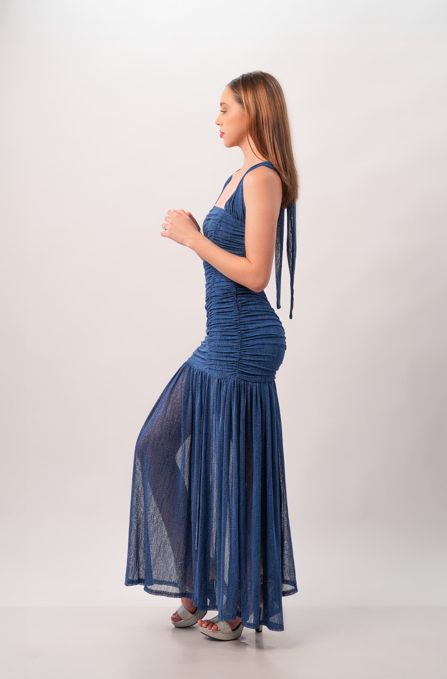 Vestido Azul Oscuro Corrugado Falda Lisa