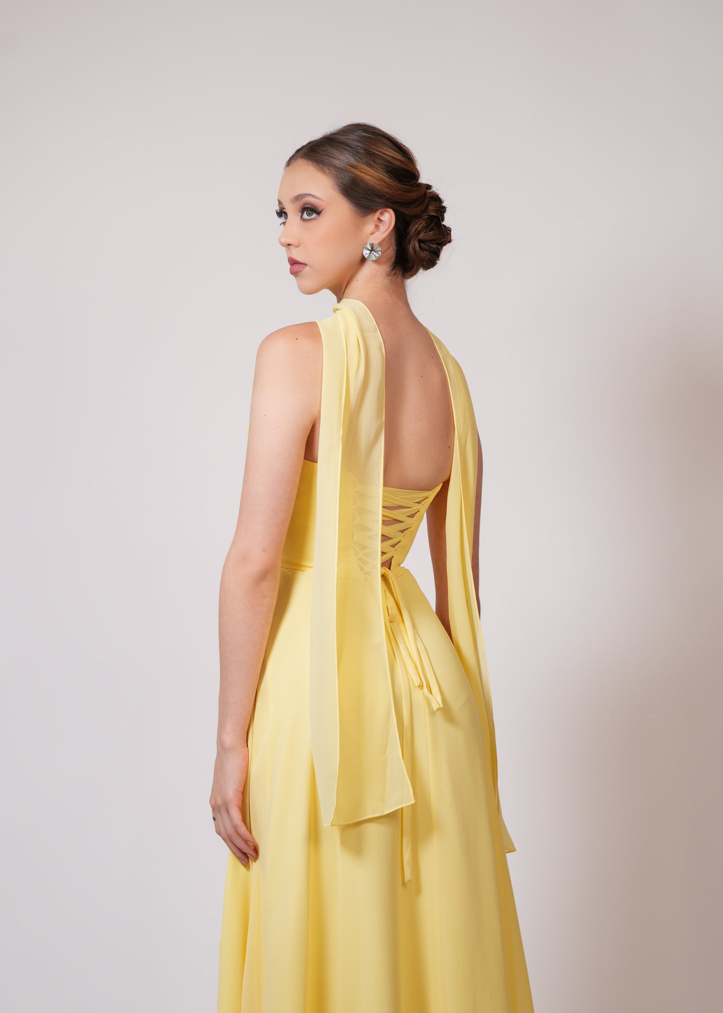 Vestido Amarillo Straple Corrugado Corte A