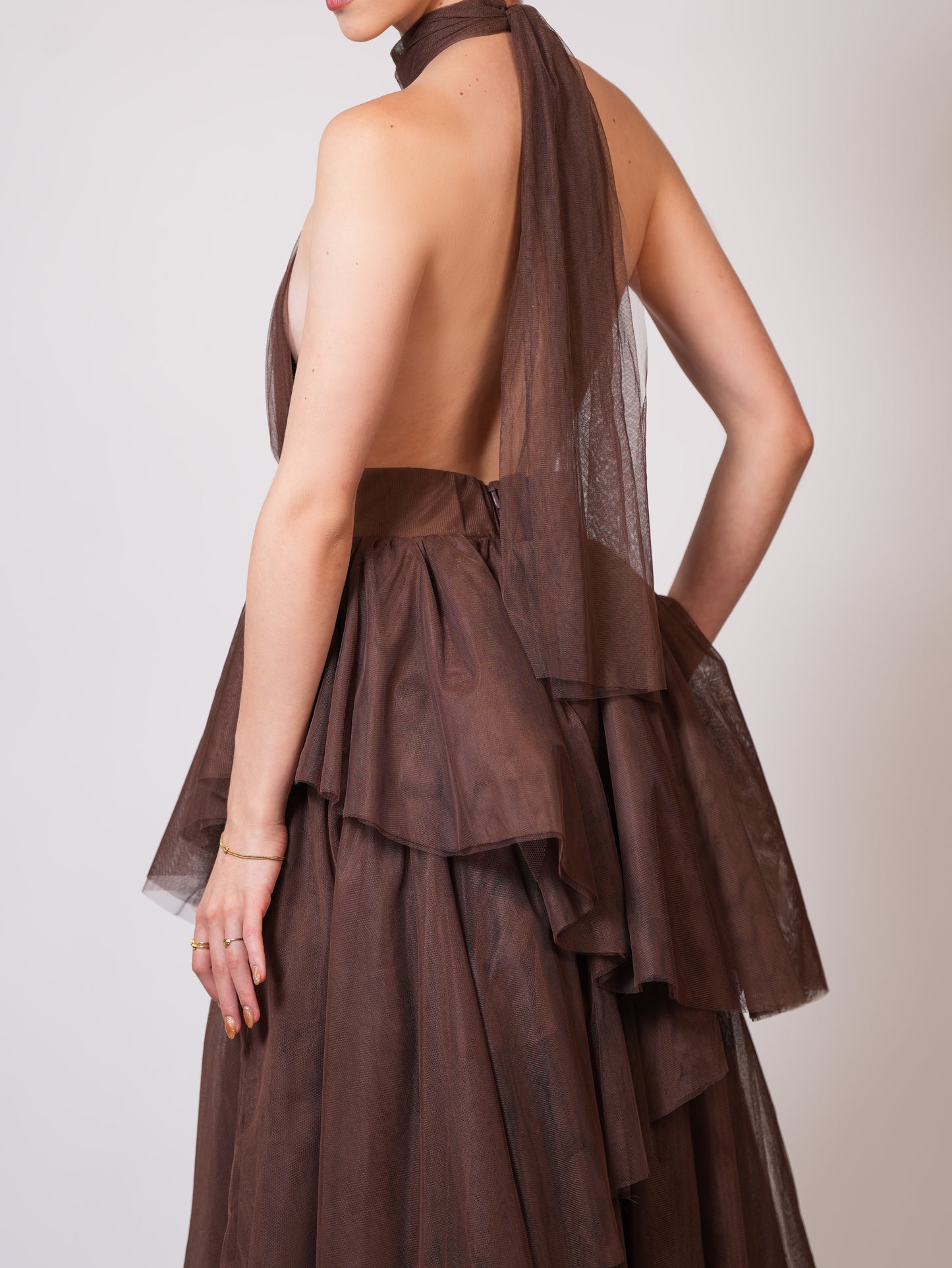 Vestido Cafe Cuello Halter Olanes