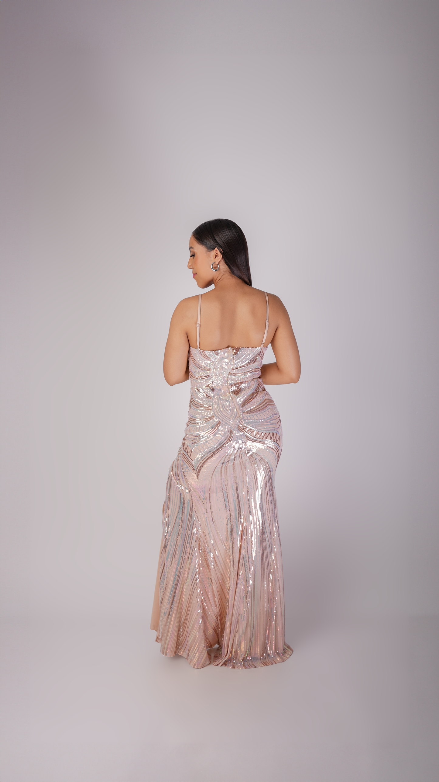 Vestido Champagne Lentejuela Abertura En Pierna
