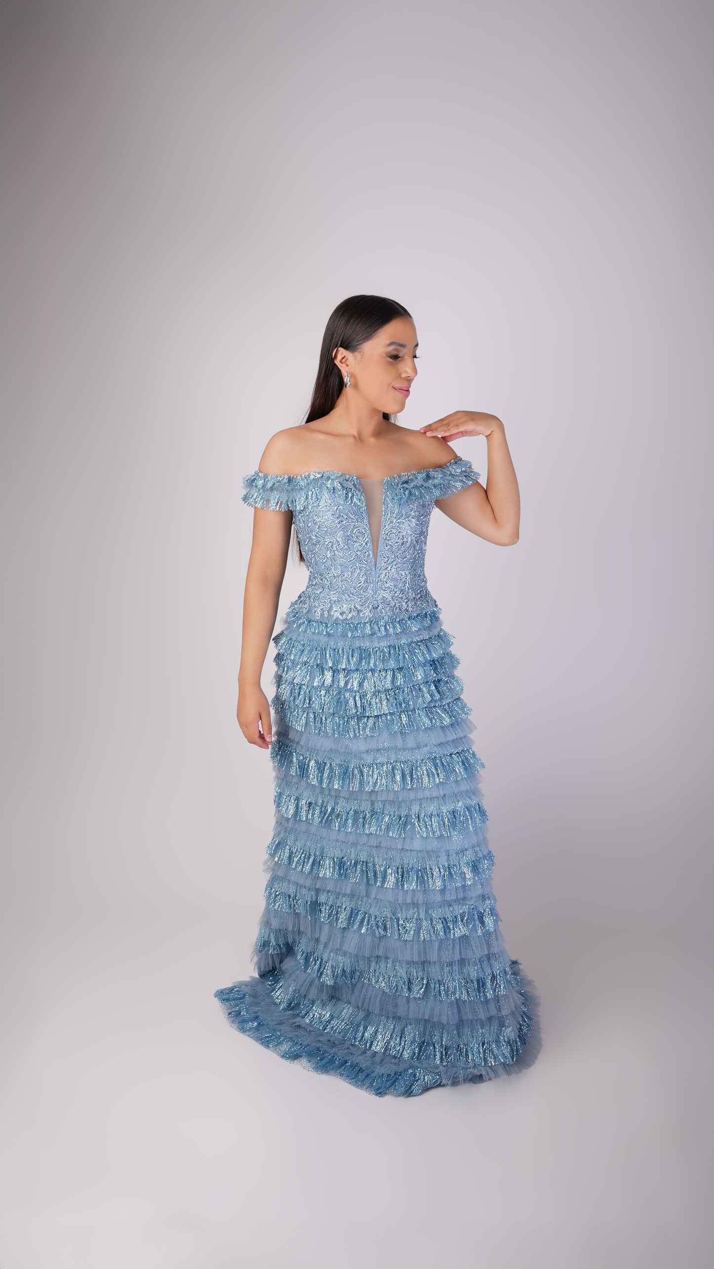 Vestido Azul Cielo Giltter Con Manga Corset Y Olanes
