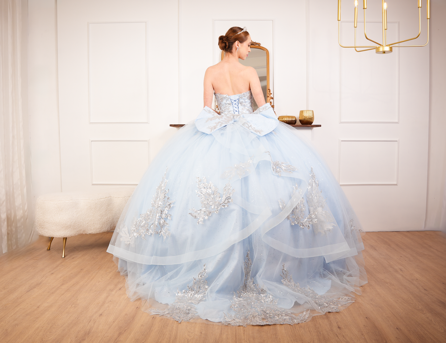 Vestido de XV Años Azul Cielo Lentejuela Straple con Moño (Renta)