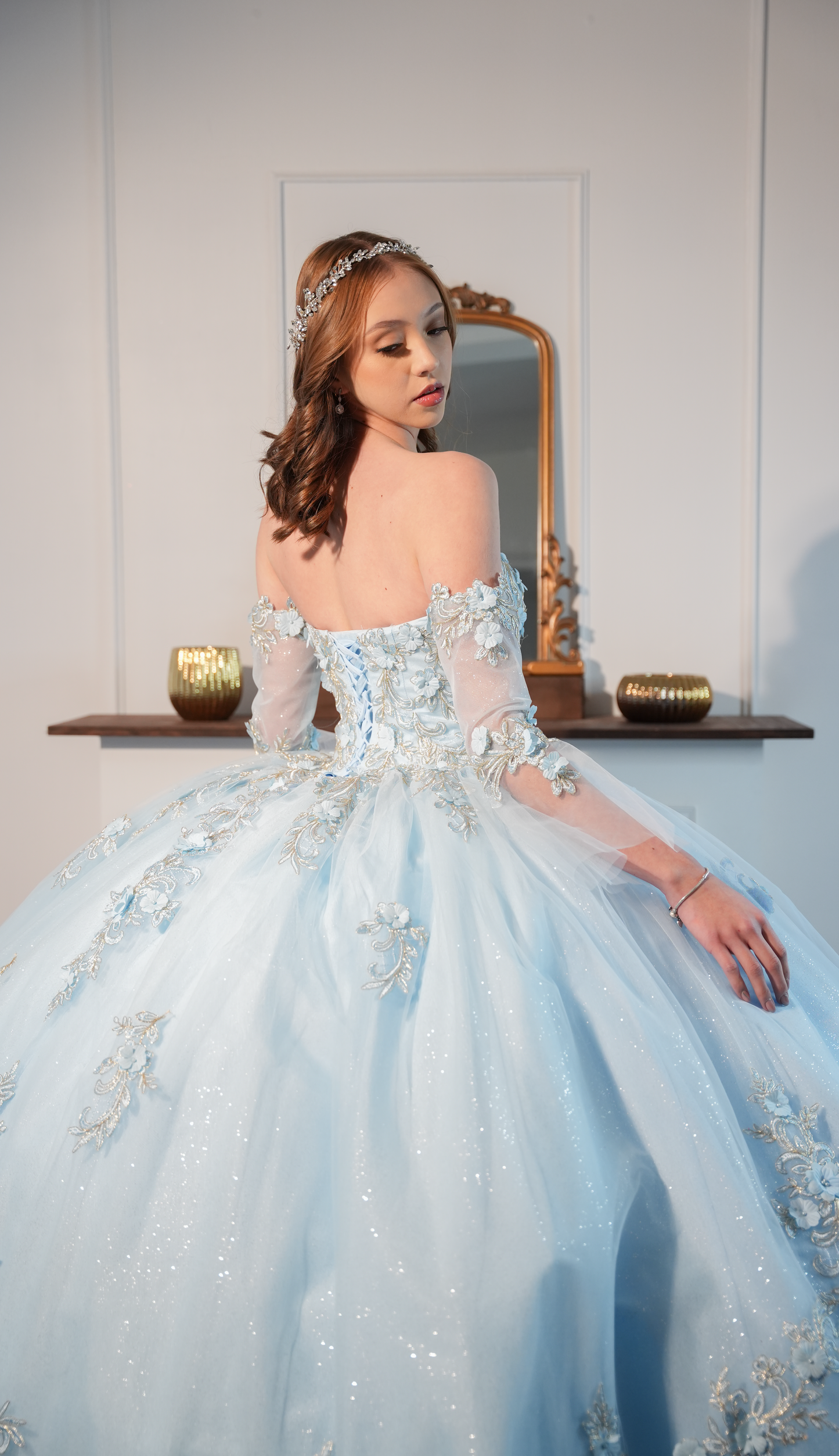 Vestido De XV Años Azul Cielo Bordado de Flores Estraple