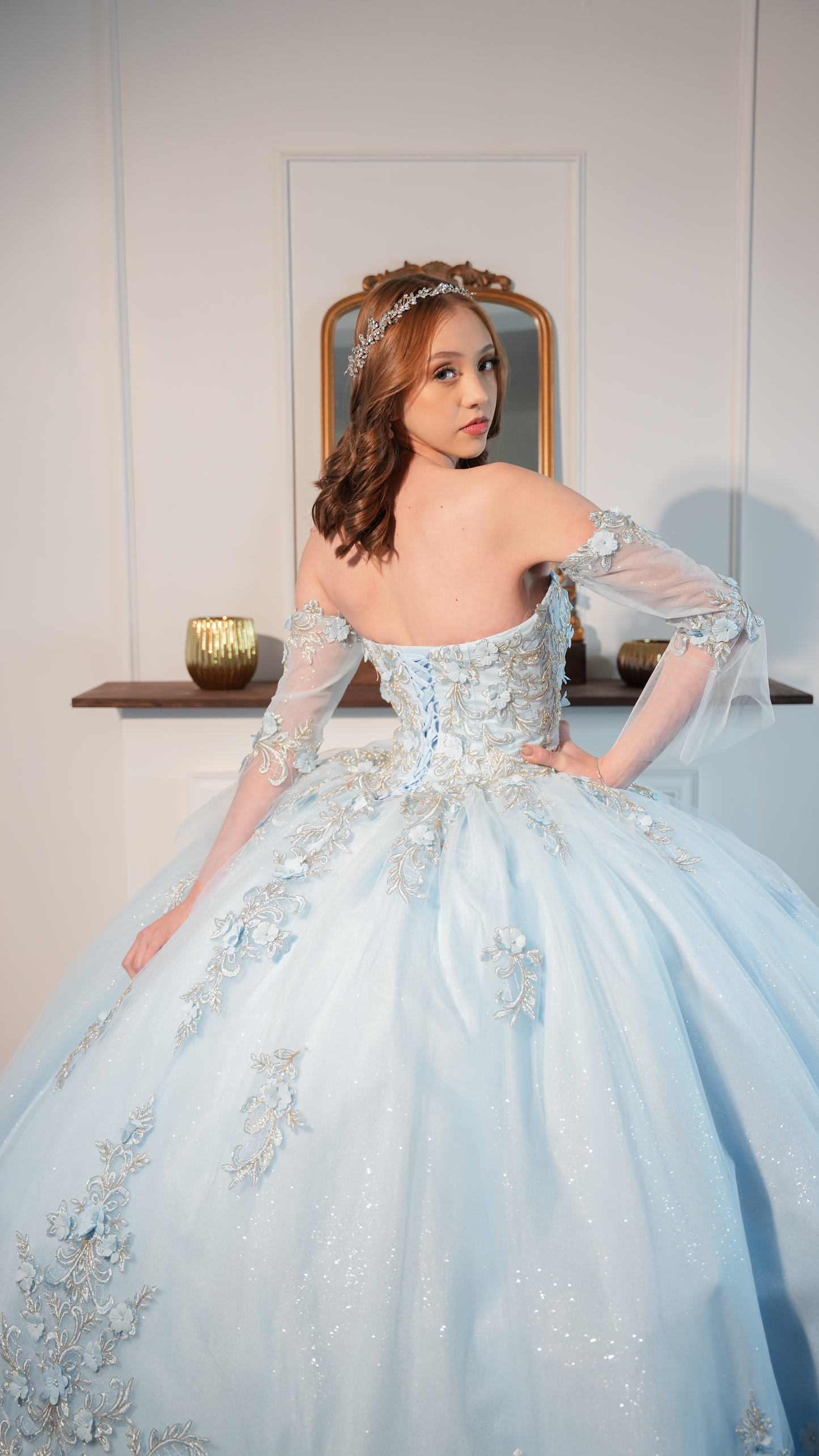 Vestido De XV Años Azul Cielo Bordado de Flores Estraple