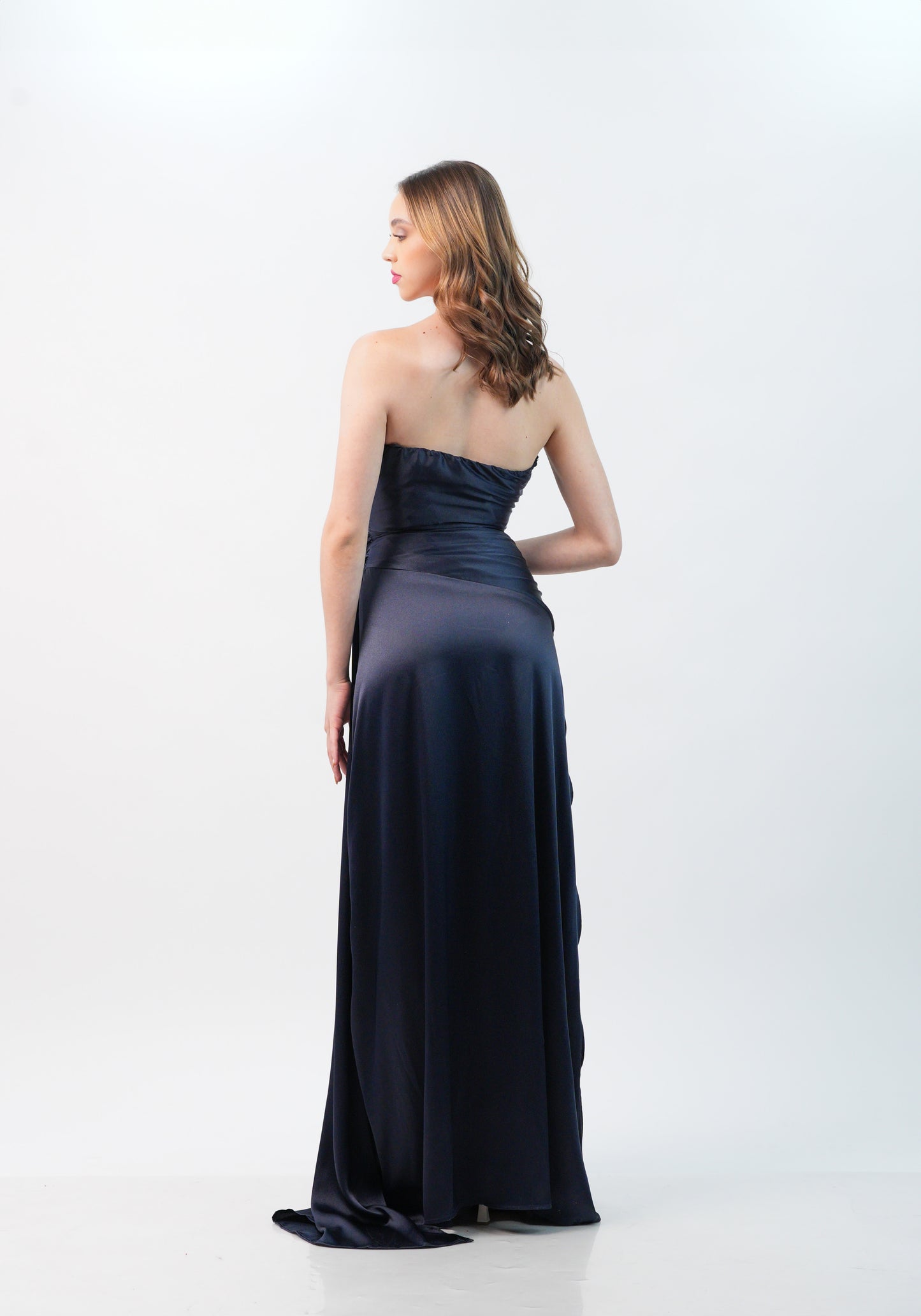 Vestido Azul Marino Straple Corrugado Con Banda
