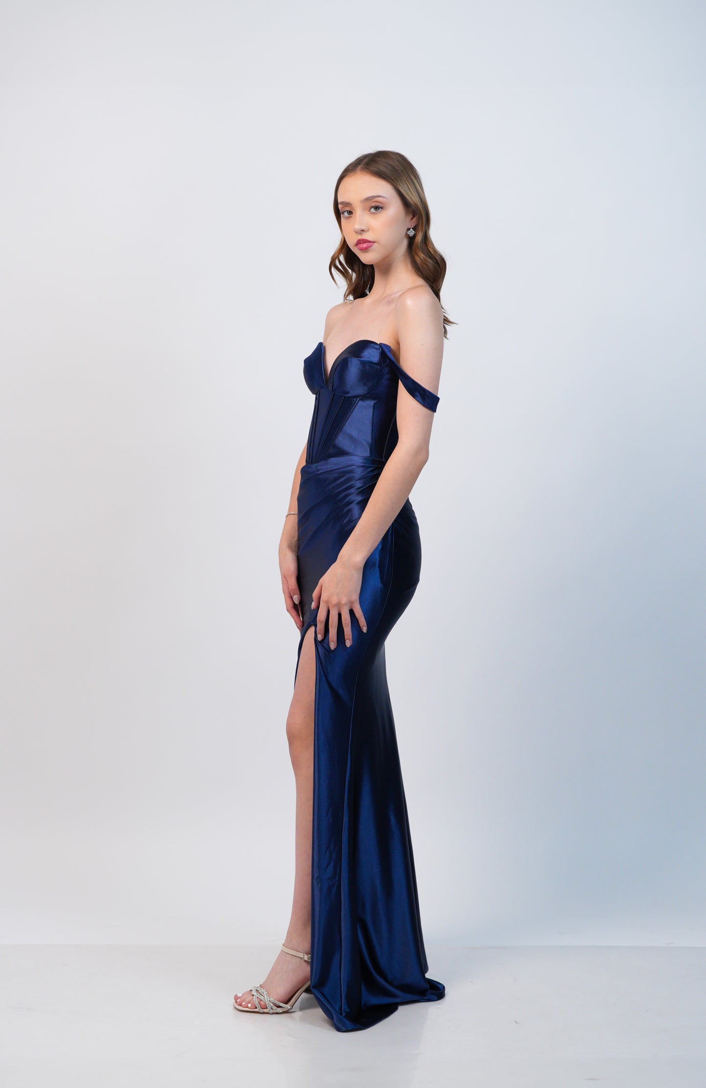 Vestido Azul Marino Tirantes Escote Corazon