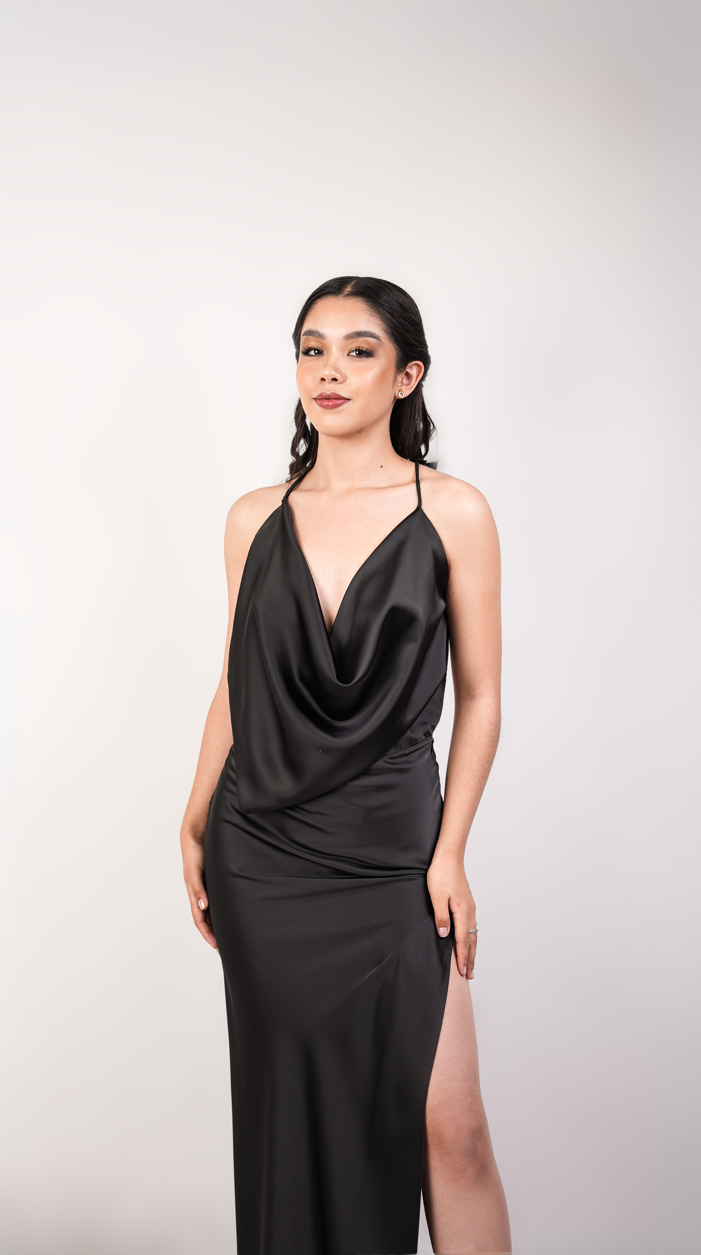 Vestido Satinado Espalda Descubierta