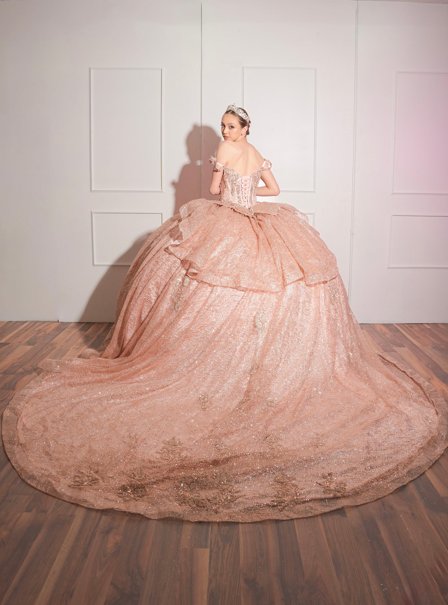 Vestido de XV Años Glitter Rosegold Mariposa