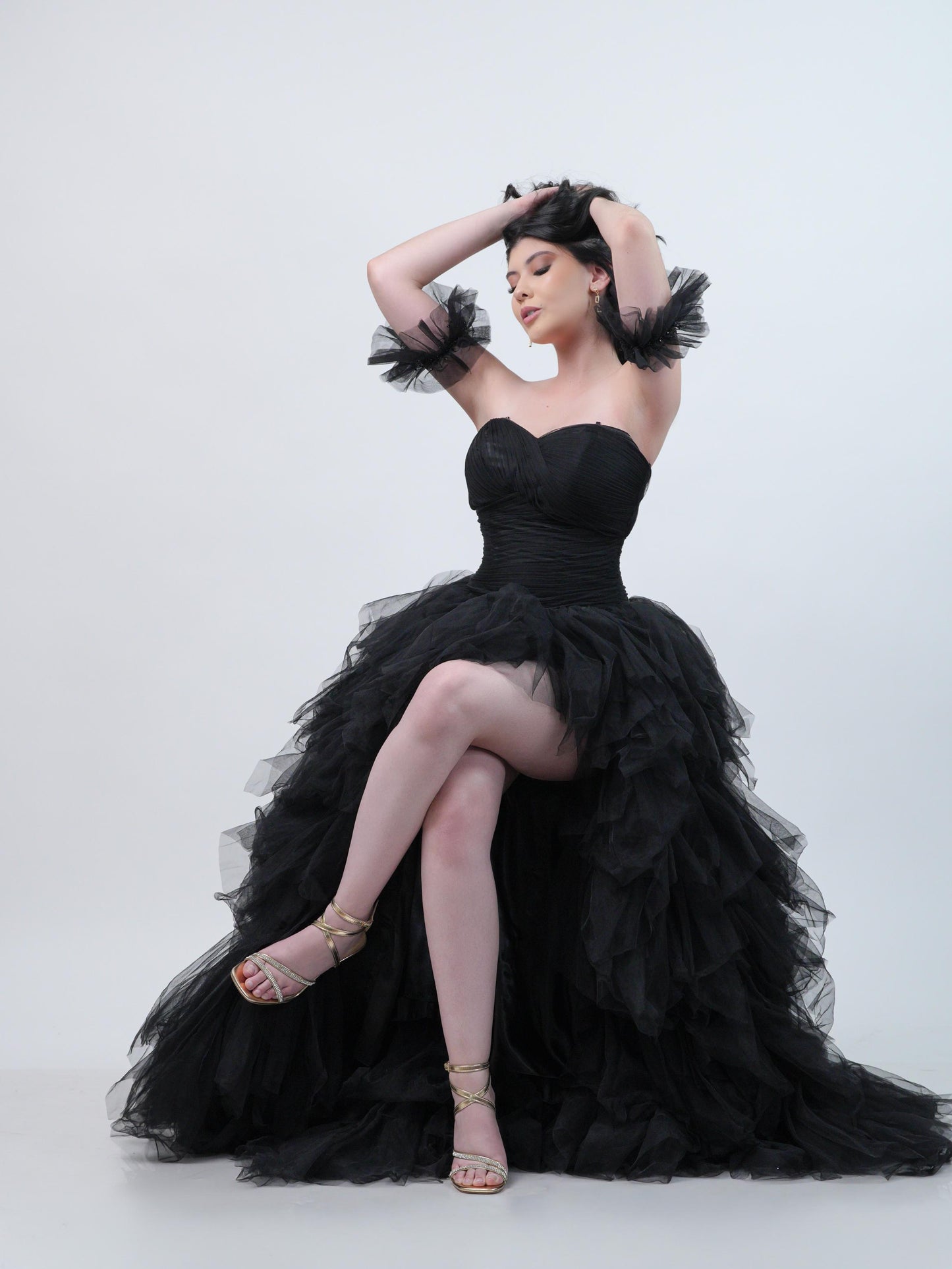 Vestido Negro Corset Y Olanes Abajo