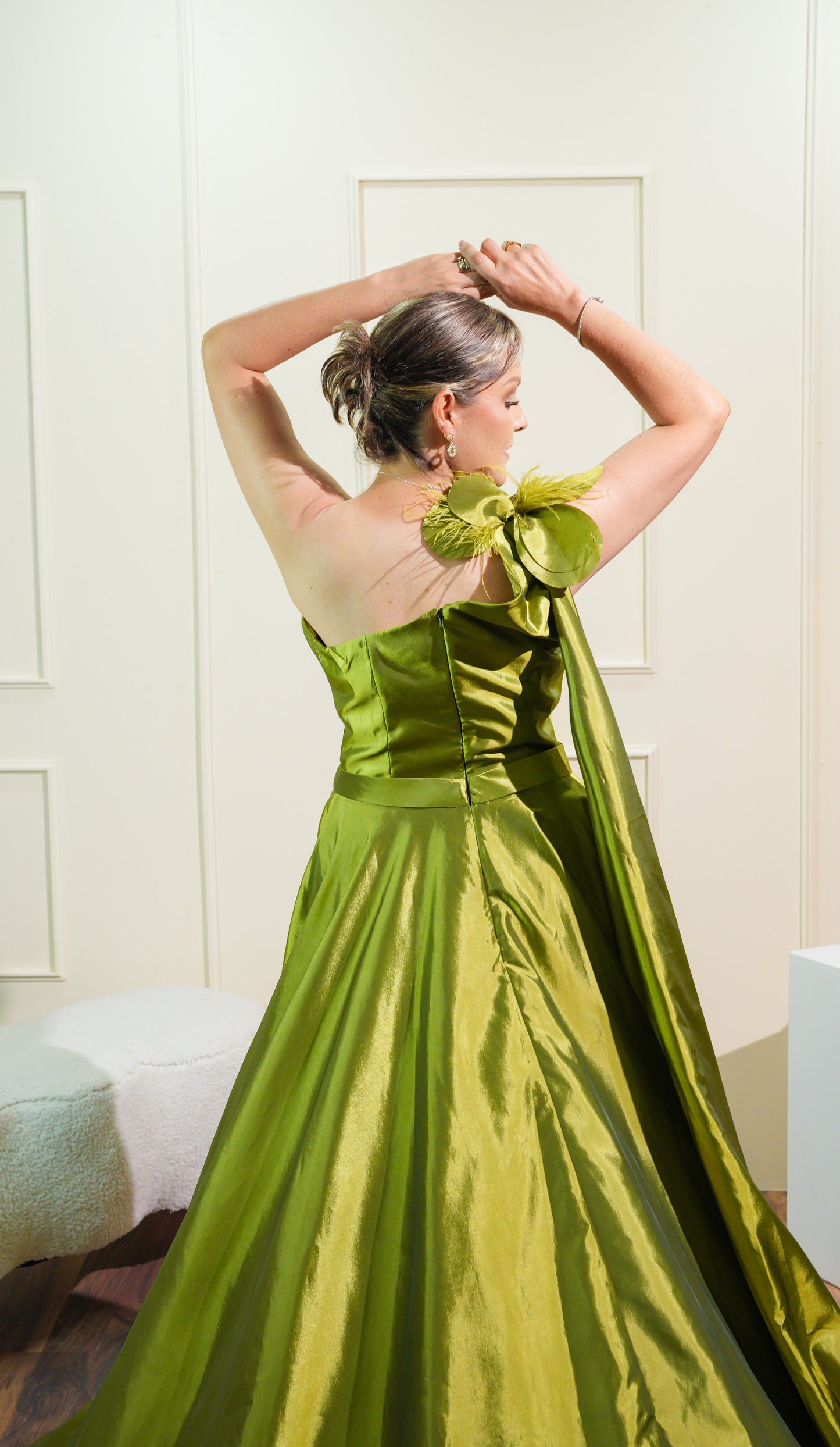 Vestido Verde Lima Un Tirante Con Estola