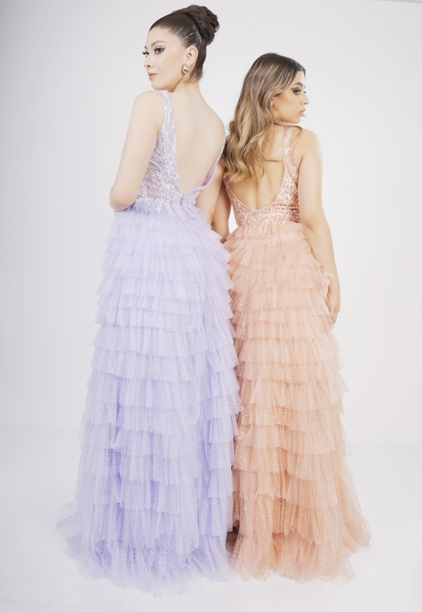 Vestido Con Olanes En Tablones Y Estampado