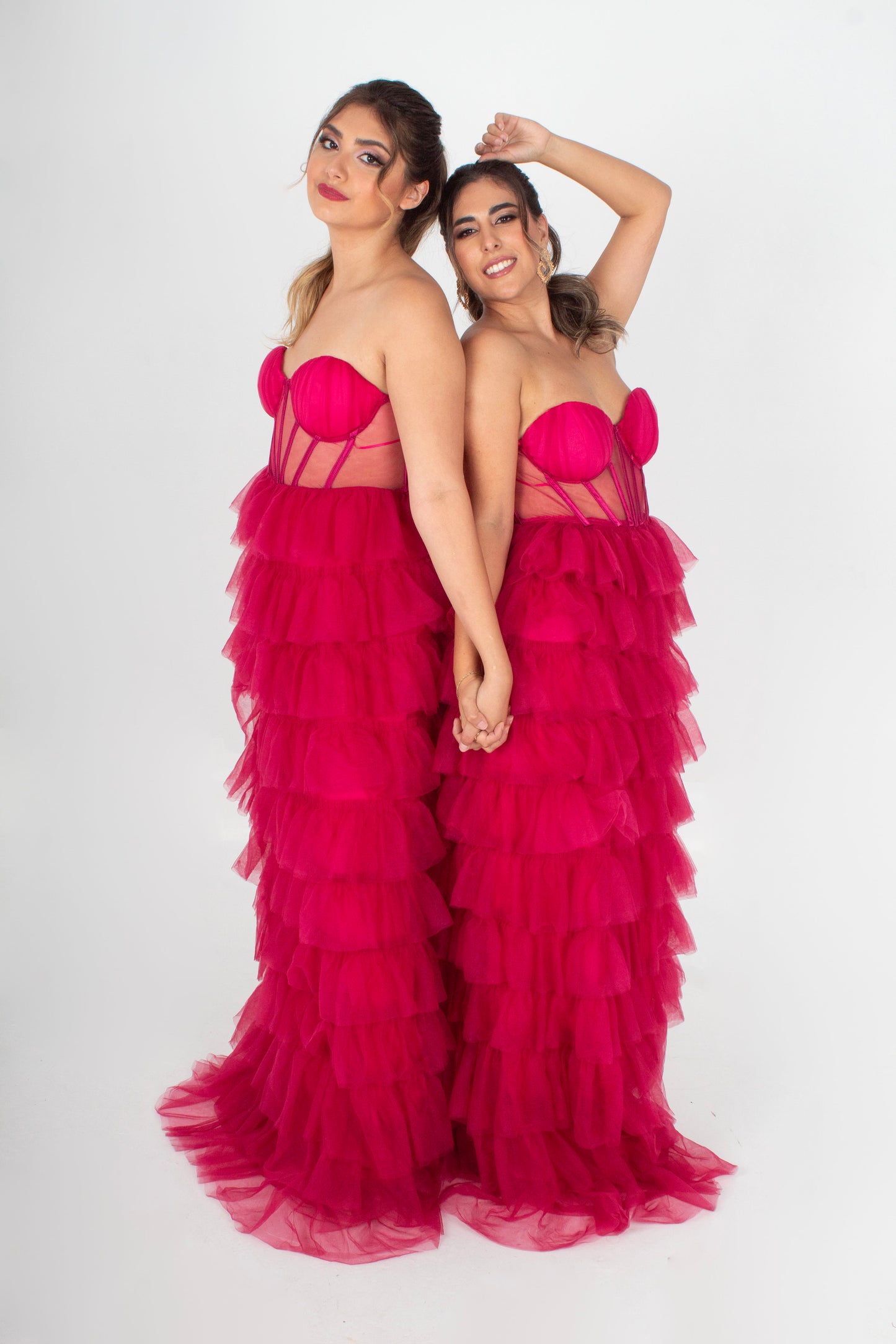 VESTIDO ESTRAPLE OLANES TRANSPARENCIA EN ABDOMEN