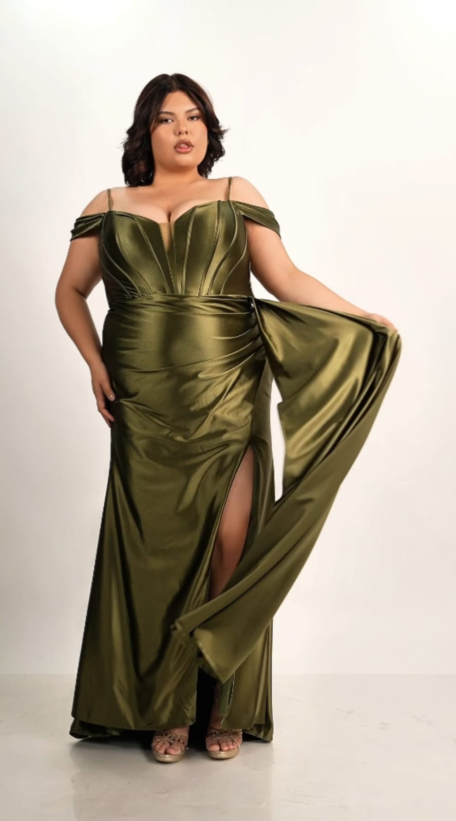 Vestido Verde Olivo Manga Caída Y Tirantes Banda