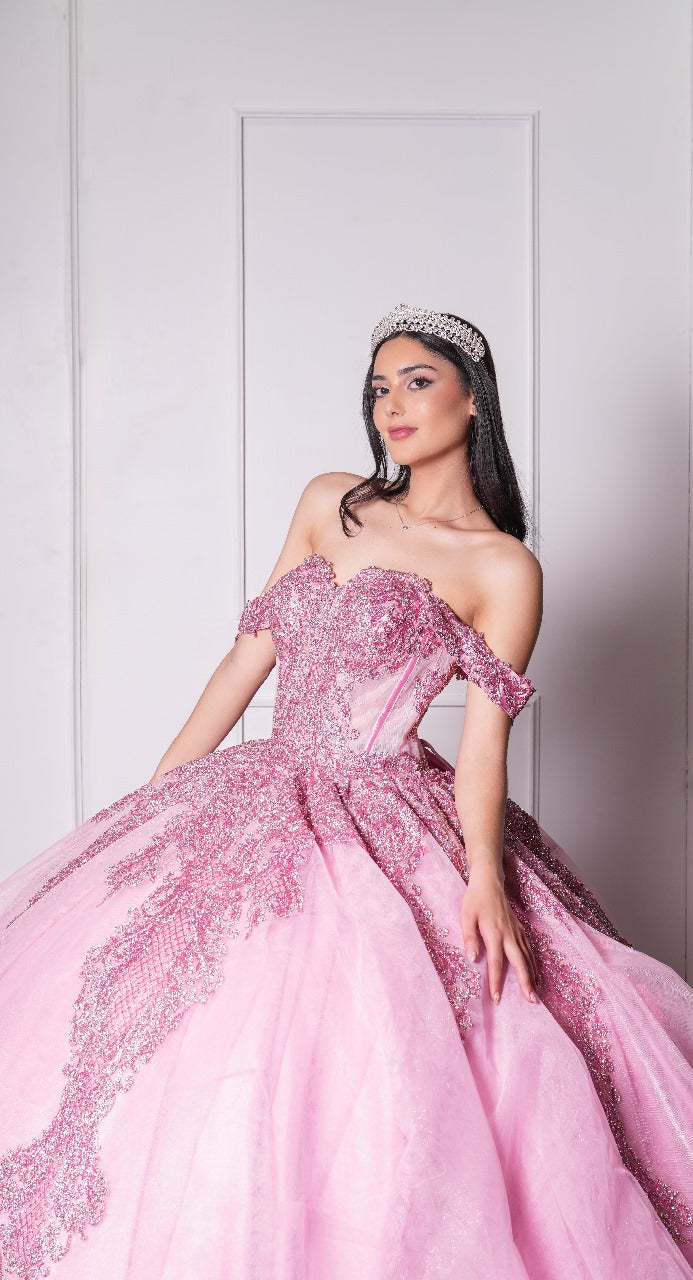Vestido de XV años Rosa Pastel de Glitter y Mangas Campesinas
