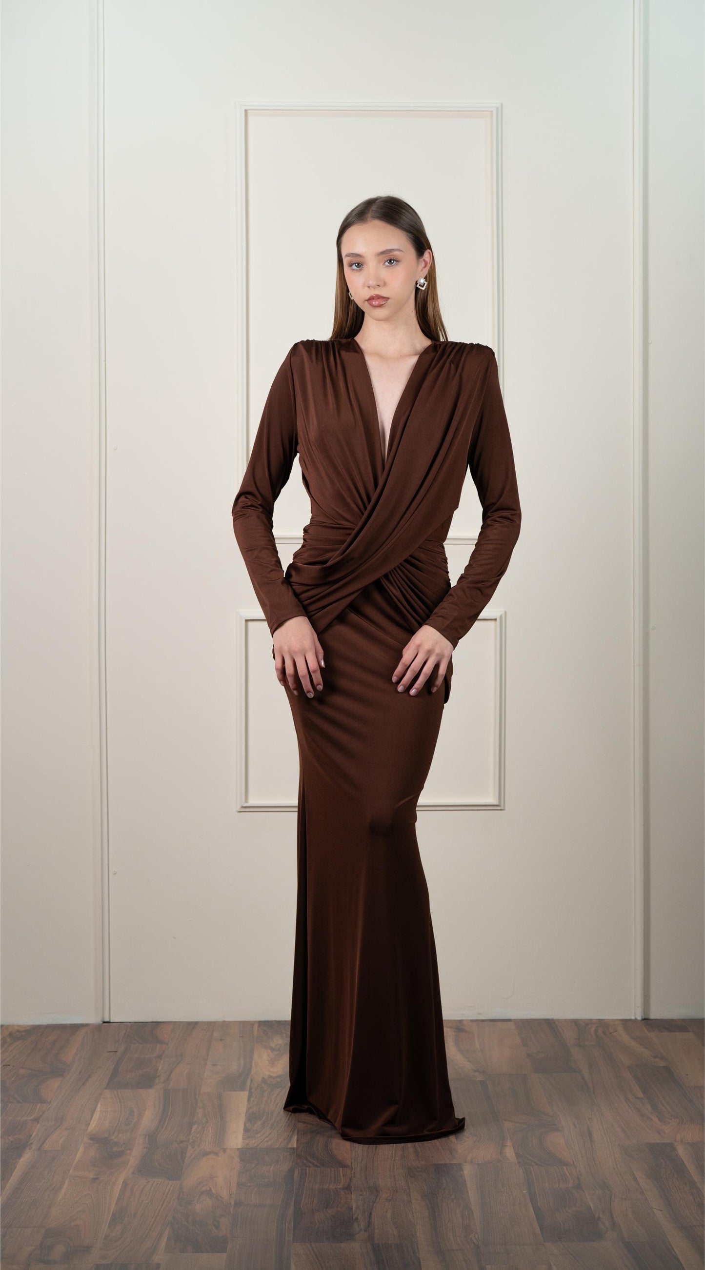 Vestido Cafe Manga Larga Plizado En Abdomen