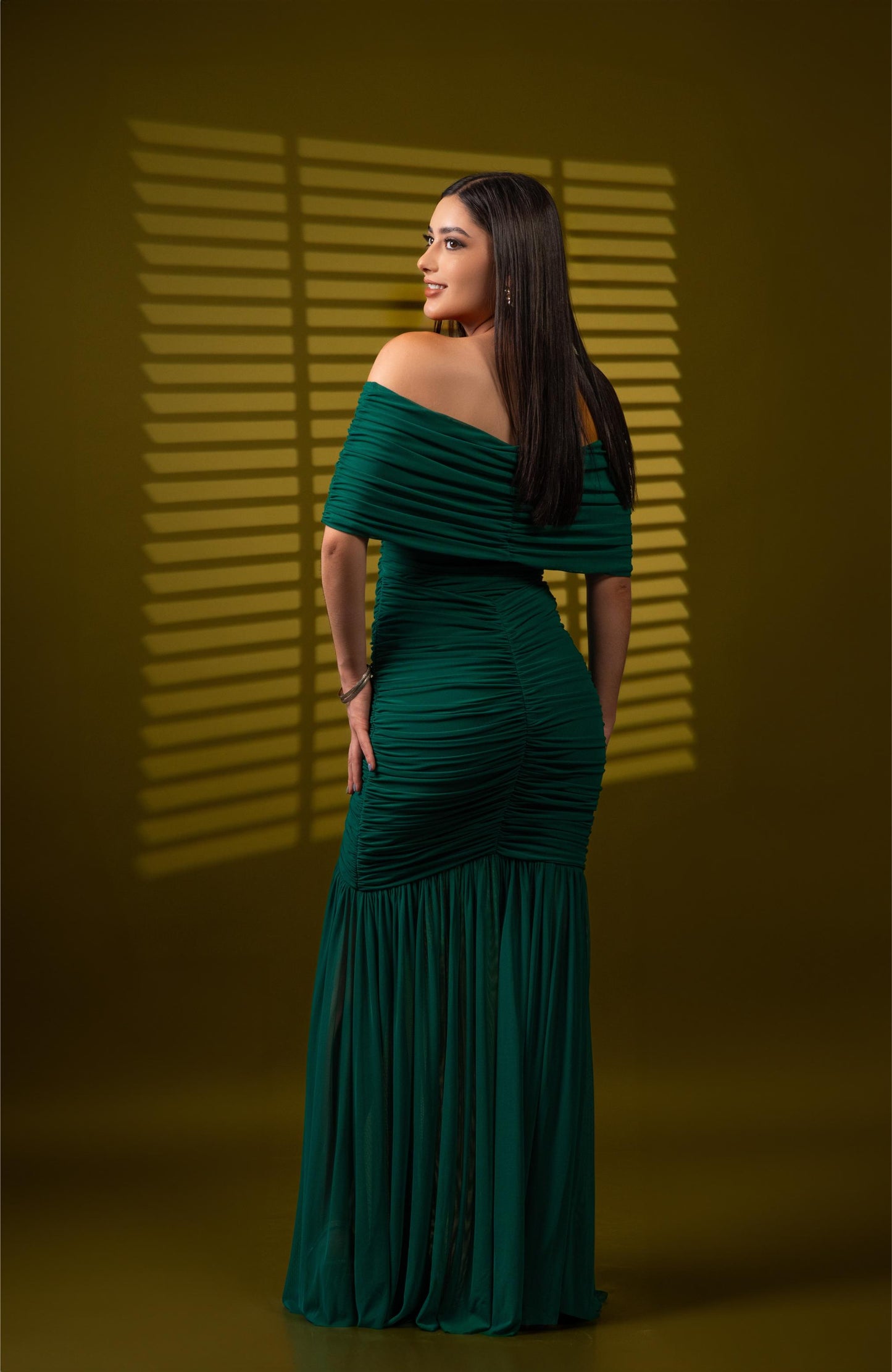 Vestido Verde Manga Campesina Corrugado
