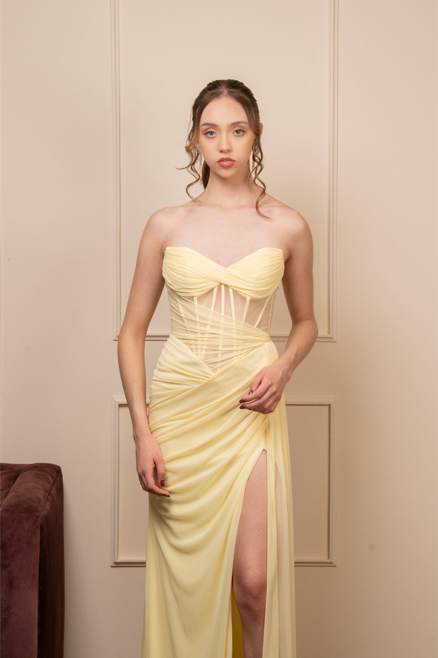 Vestido Amarillo Straple Corrugado En Abdomen