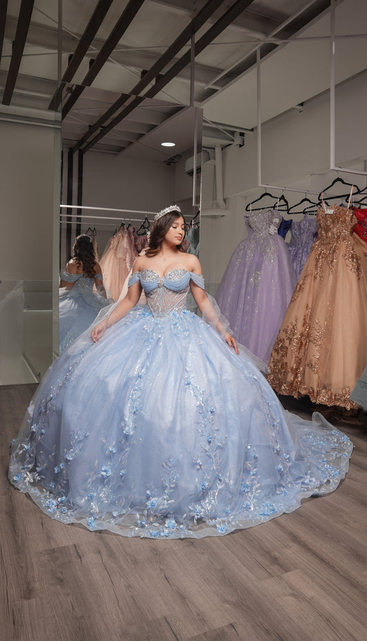 Vestido XV Años Azul Cielo Encaje Flores Manga Campesinas Piedras Pecho