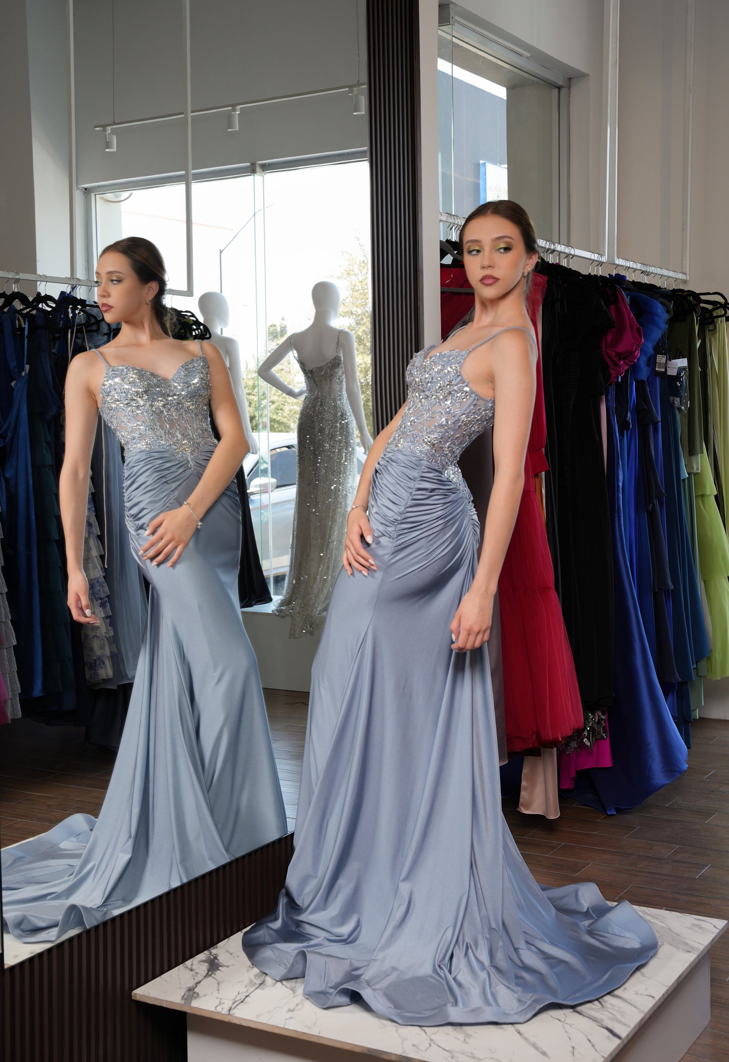 Vestido Smoky Blue Manga Con Tirante Detalle En Abdomen