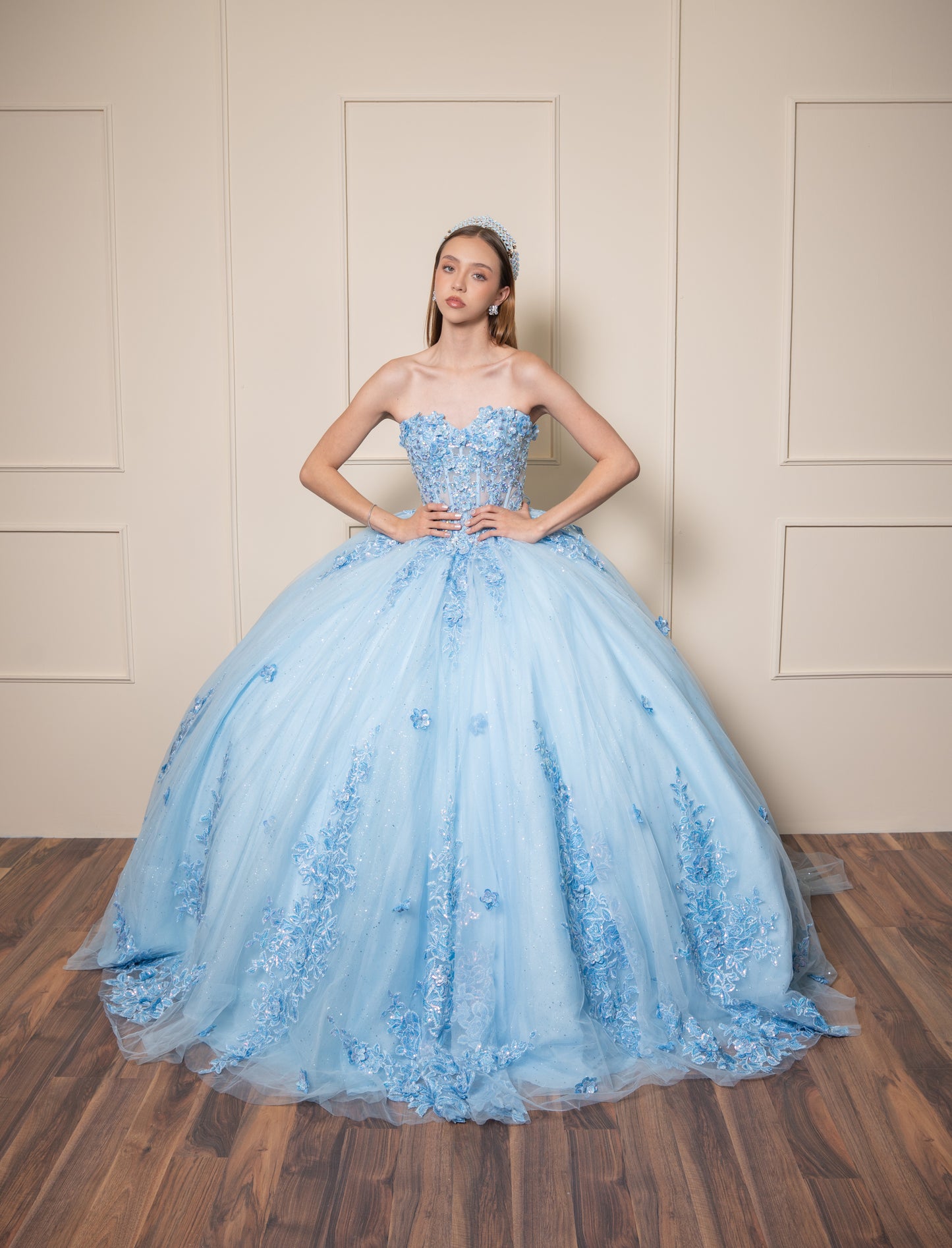 Vestido de XV Años Vestido Azul Cielo Lentejuela Tornasol Estraple