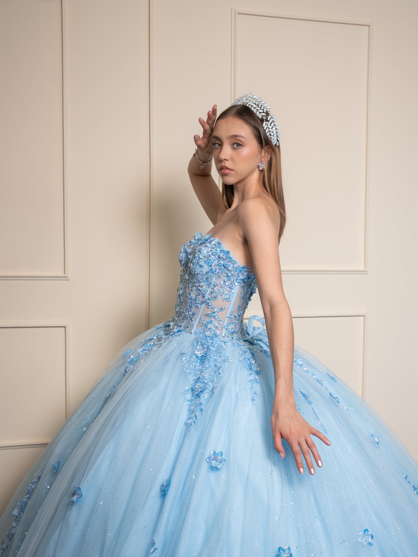 Vestido de XV Años Vestido Azul Cielo Lentejuela Tornasol Estraple