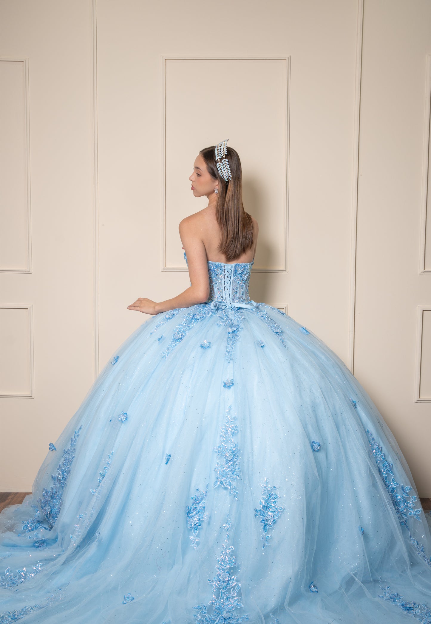 Vestido de XV Años Vestido Azul Cielo Lentejuela Tornasol Estraple