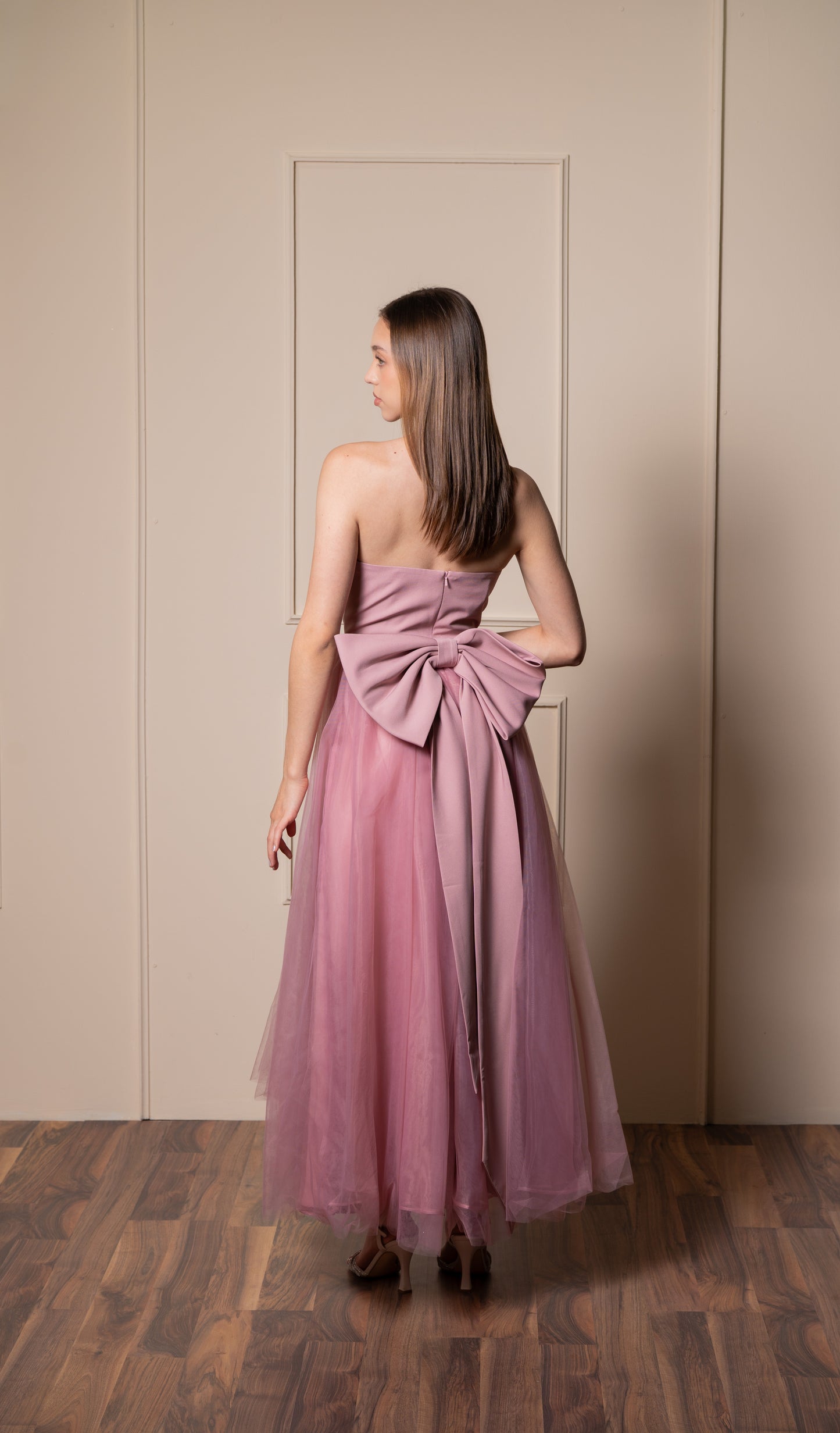 Vestido Corte A Midi Moño Atrás