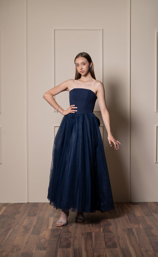 Vestido Corte A Midi Moño Atrás