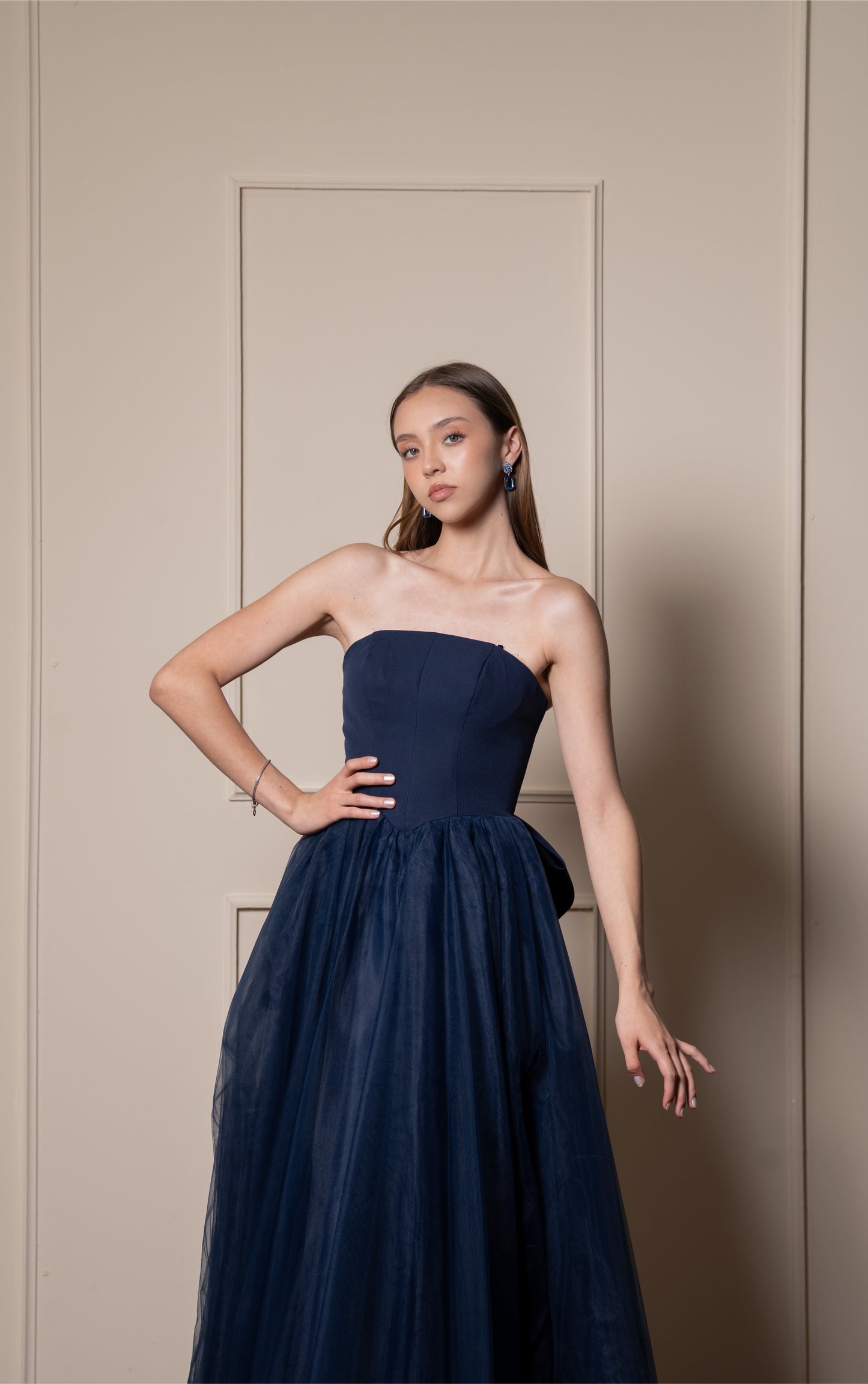 Vestido Corte A Midi Moño Atrás