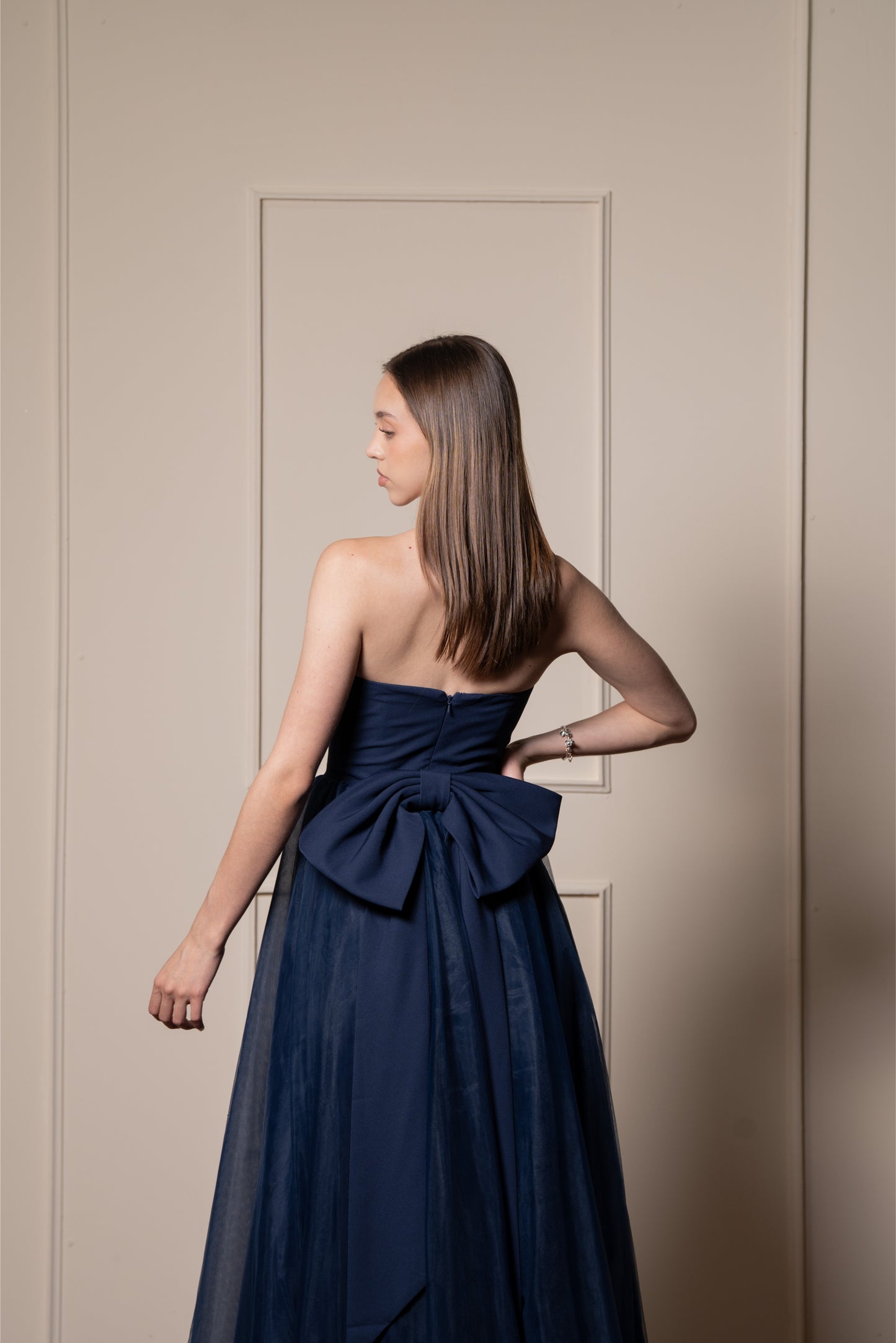 Vestido Corte A Midi Moño Atrás