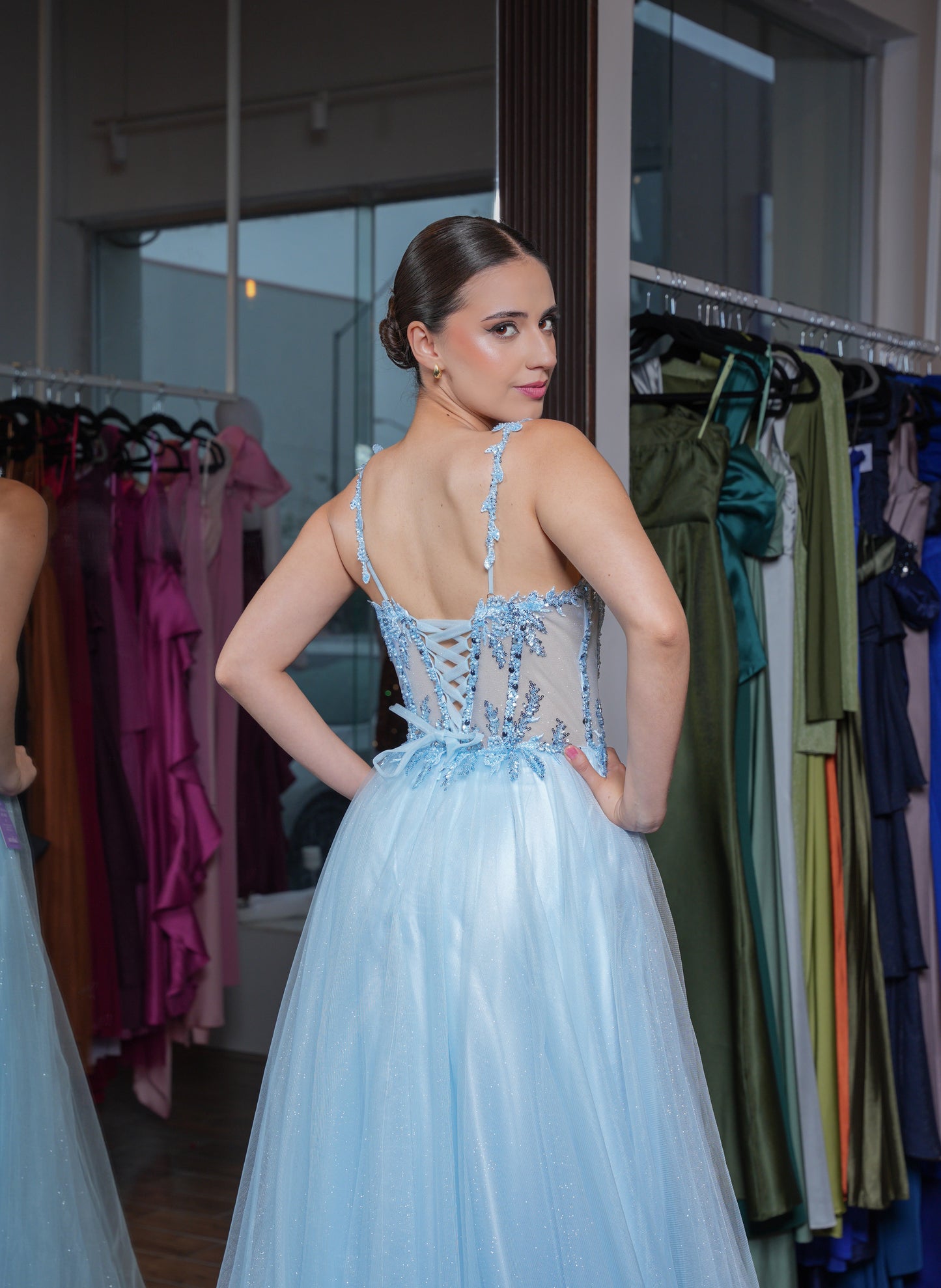 Vestido Cielo Corte Princesa Detalle en Abdomen