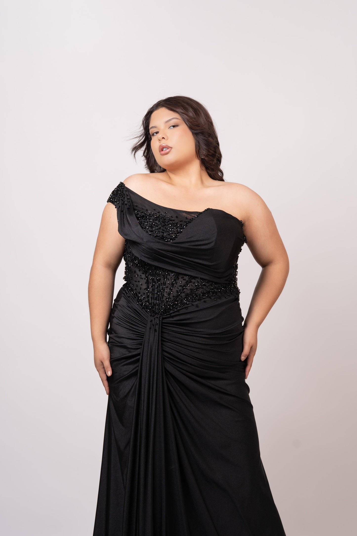 Vestido Negro Piedras En Corset Mangas